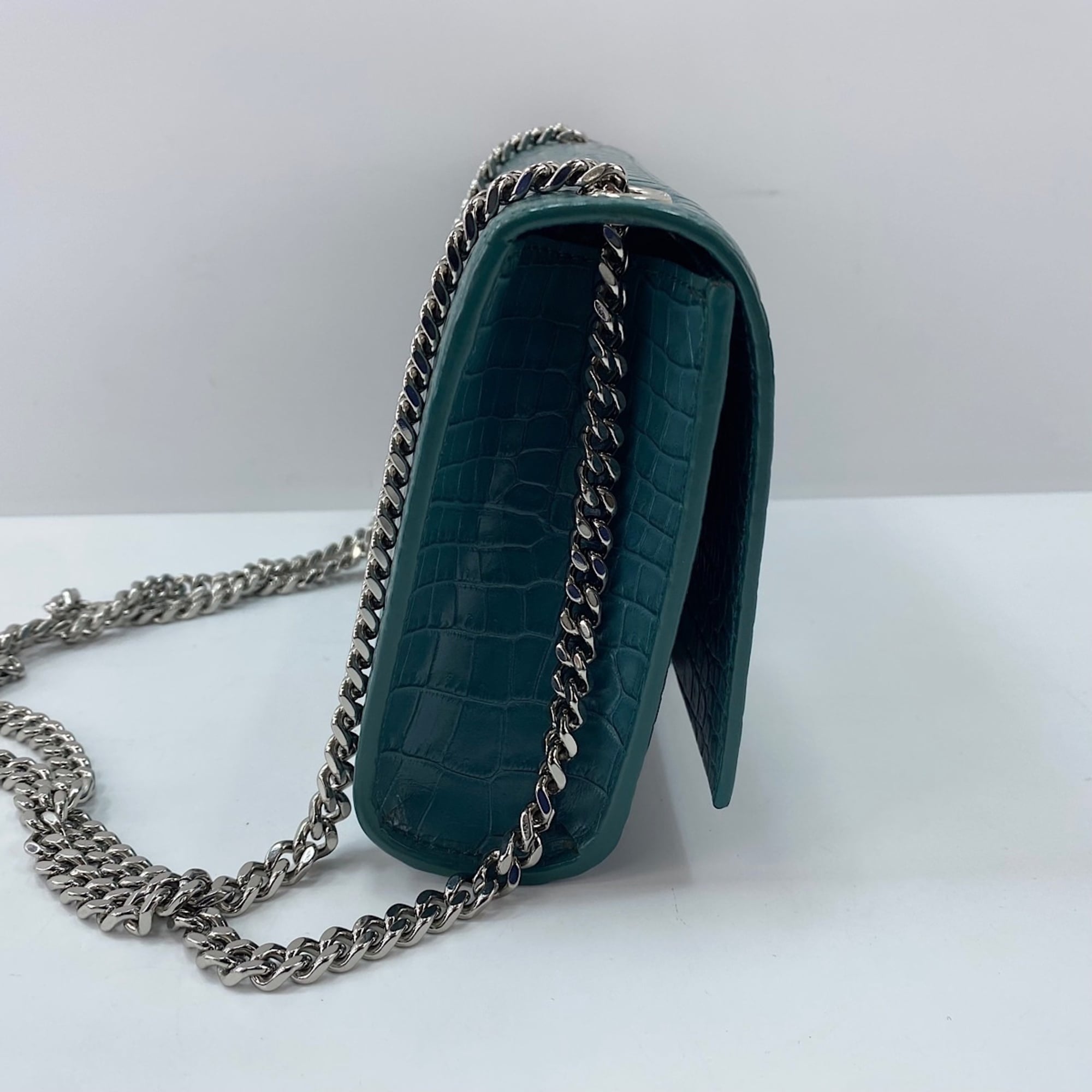 Yves Saint Laurent Green Leather Shoulder Bag (Pre-Owned)