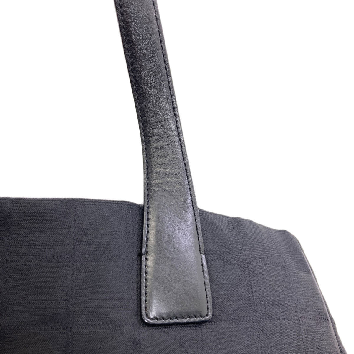 Chanel Black New Travel Line Tote Bag (Pre-Owned)