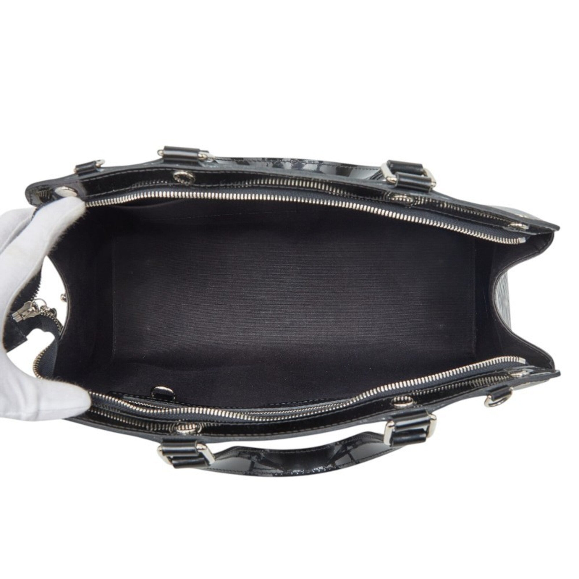 Louis Vuitton Black Noir Handbag Shoulder Bag (Pre-Owned)