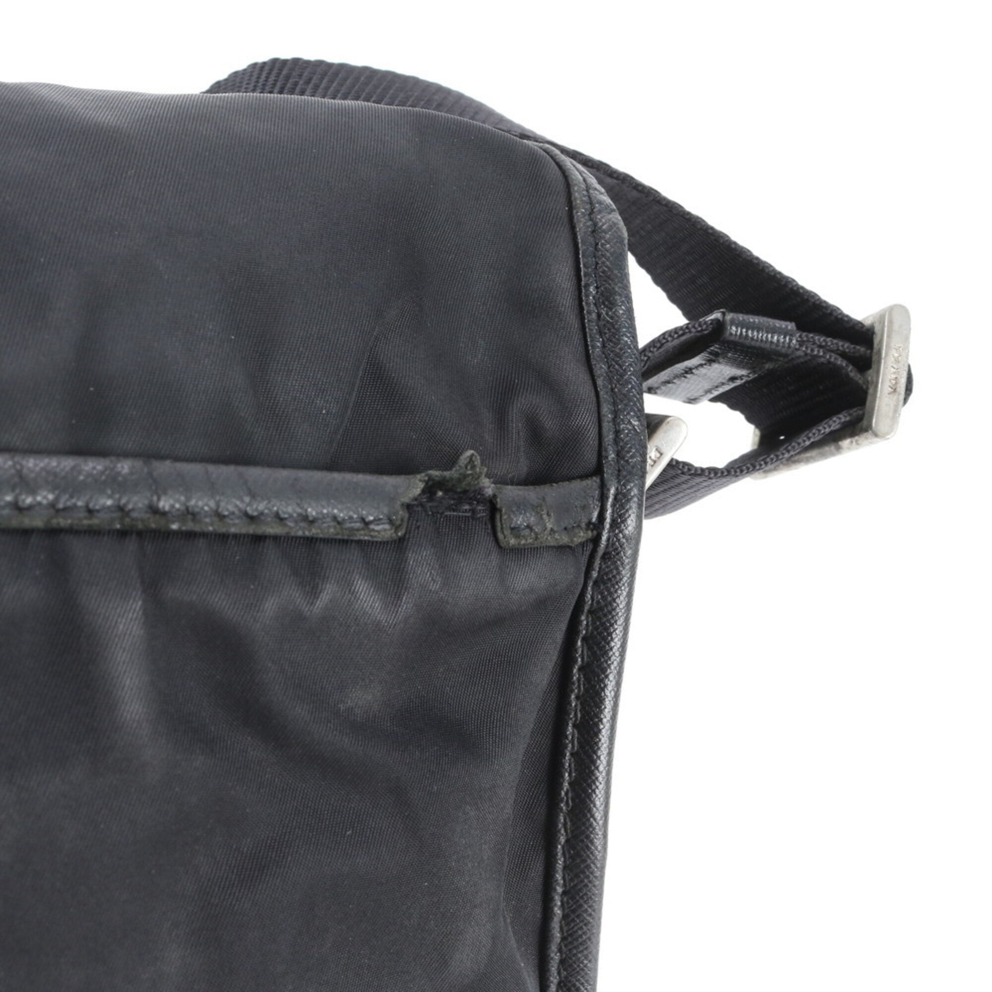 Prada Black Nylon Shoulder Bag (Pre-Owned)