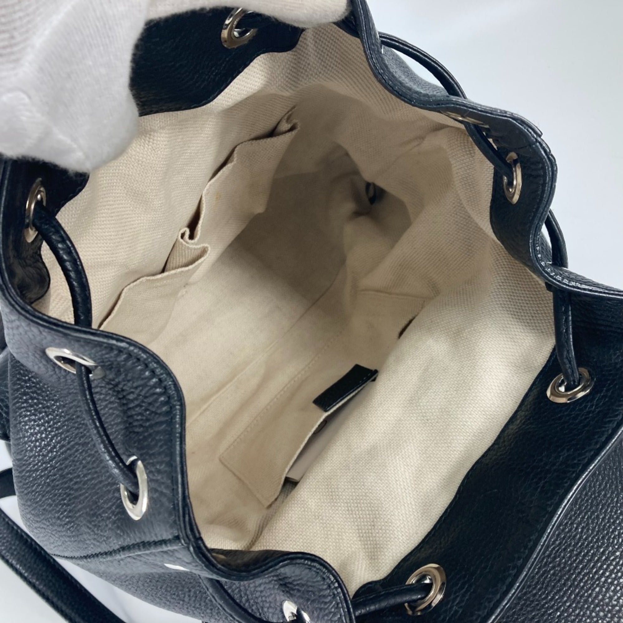 Gucci Black Leather Backpack (Pre-Owned)