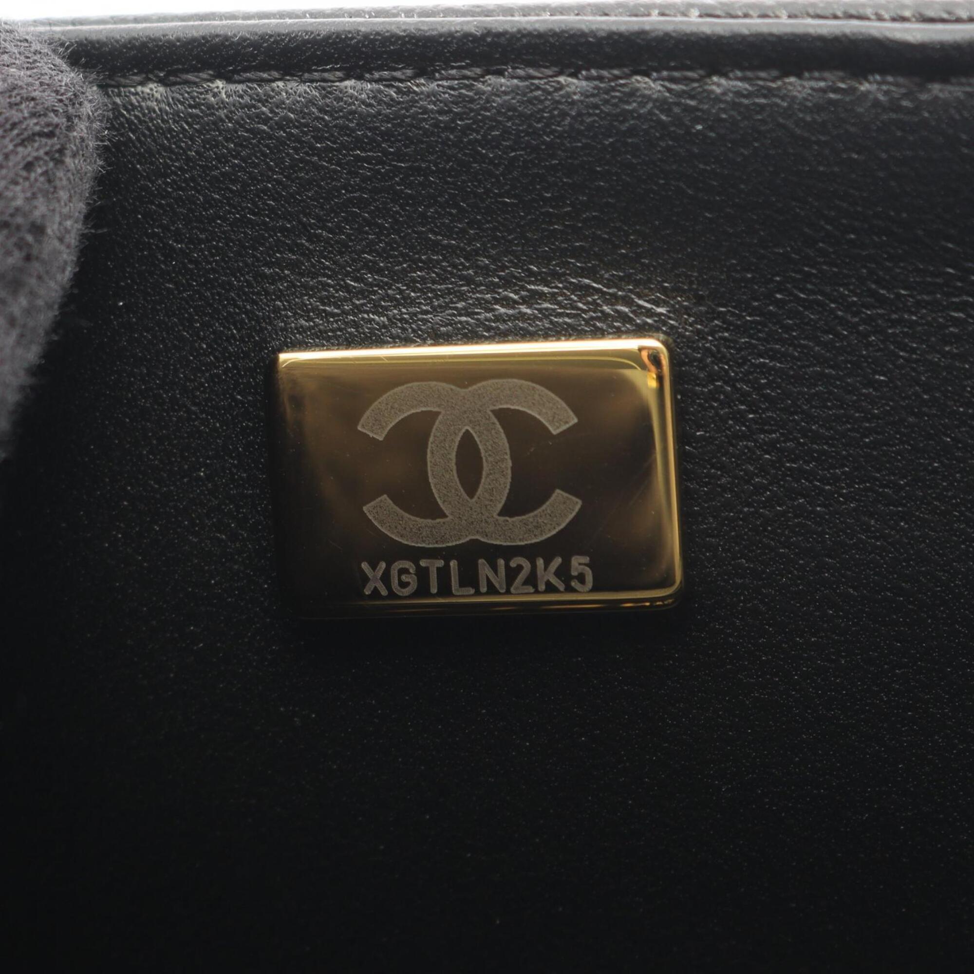 Chanel Black Grained Calfskin Handbag Shoulder Bag (Pre-Owned)