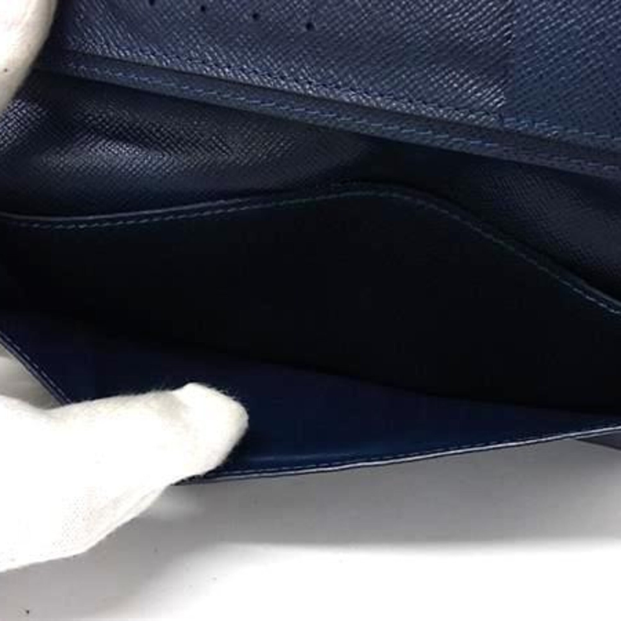 Louis Vuitton Ocean Leather Bill Wallet (Bi-Fold) (Pre-Owned)