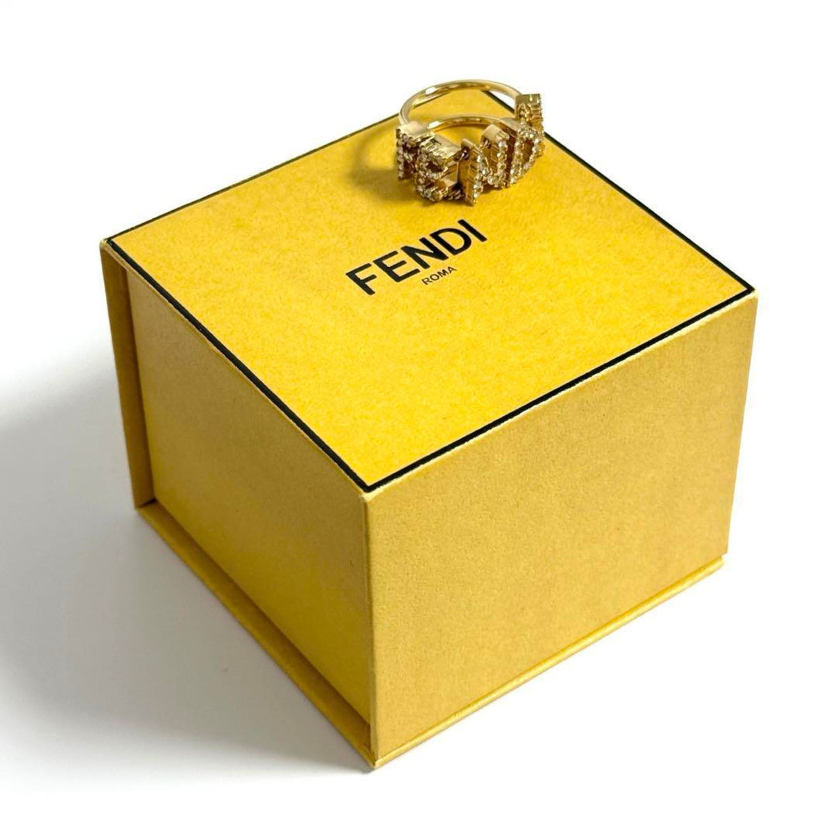 Fendi Metal Rhinestone Band Ring (Pre-Owned)