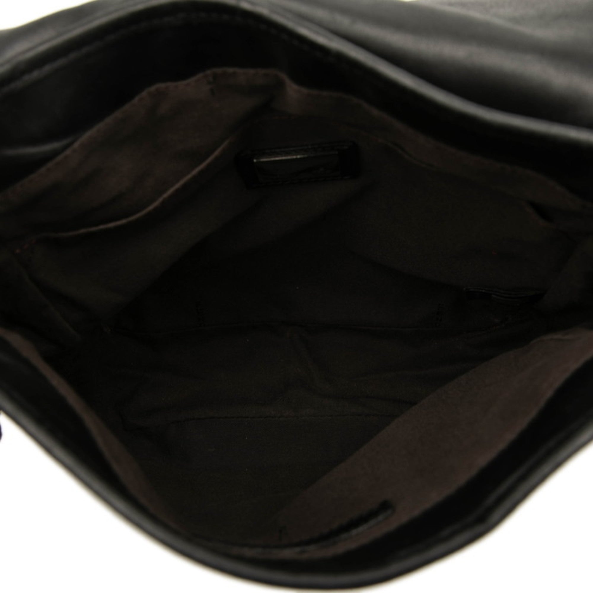 Fendi Black Leather Messenger Bag (Pre-Owned)