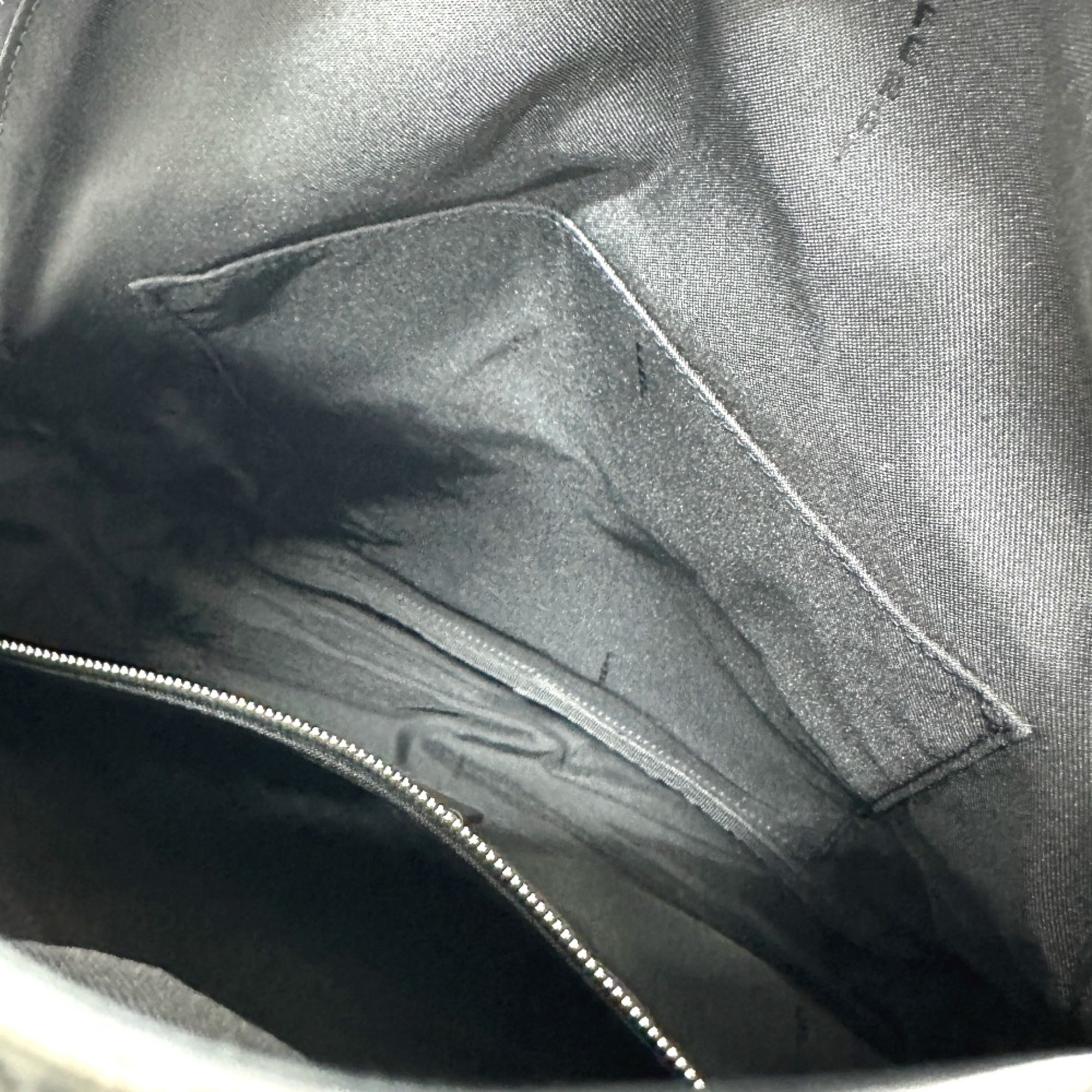 Fendi White Other Backpack (Pre-Owned)