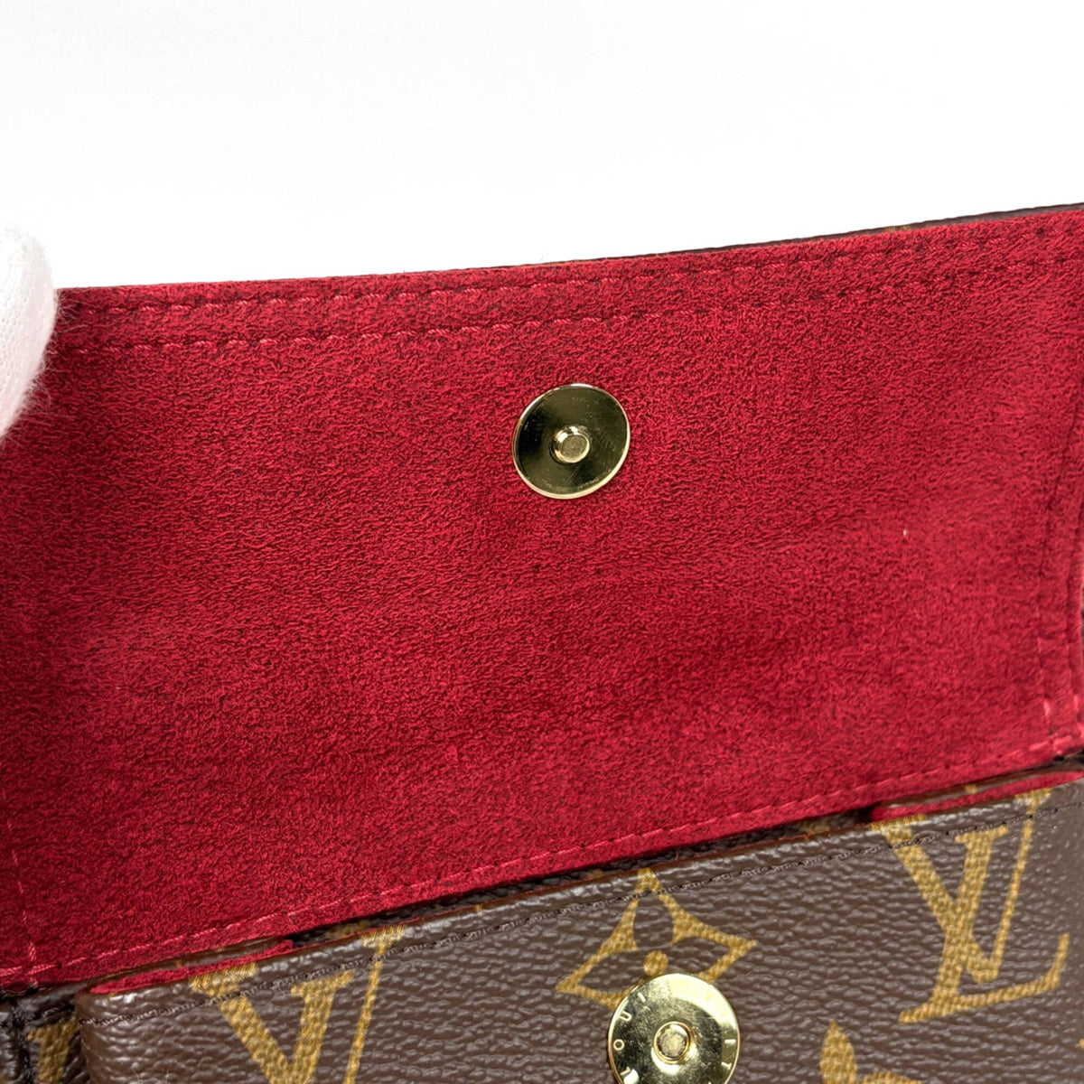 Louis Vuitton Brown Monogram Shoulder Bag (Pre-Owned)