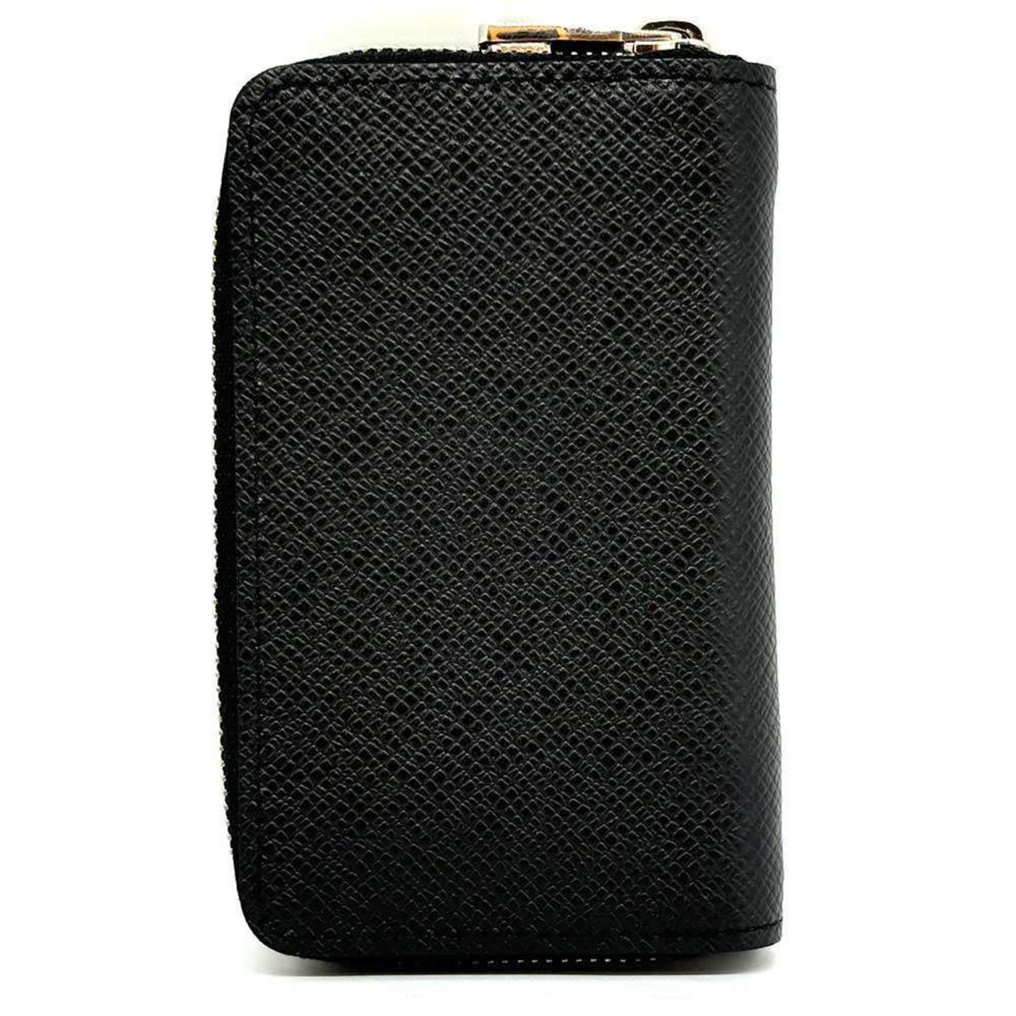 Louis Vuitton Taiga Leather Coin Purse/Coin Case (Pre-Owned)