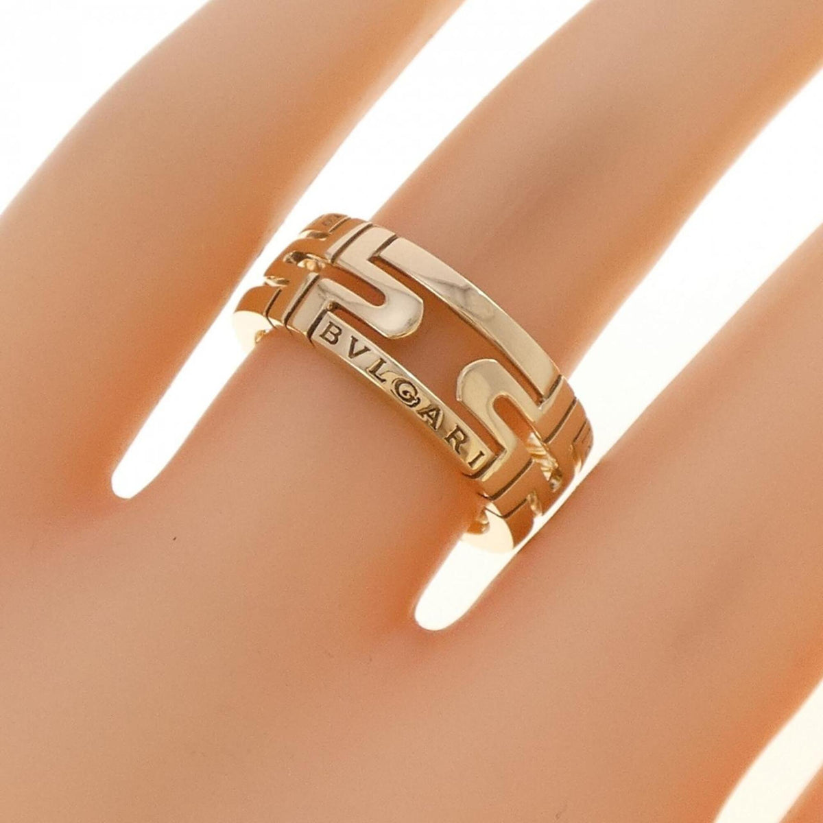 Bvlgari Yellow Gold (18K) Band Ring (Pre-Owned)