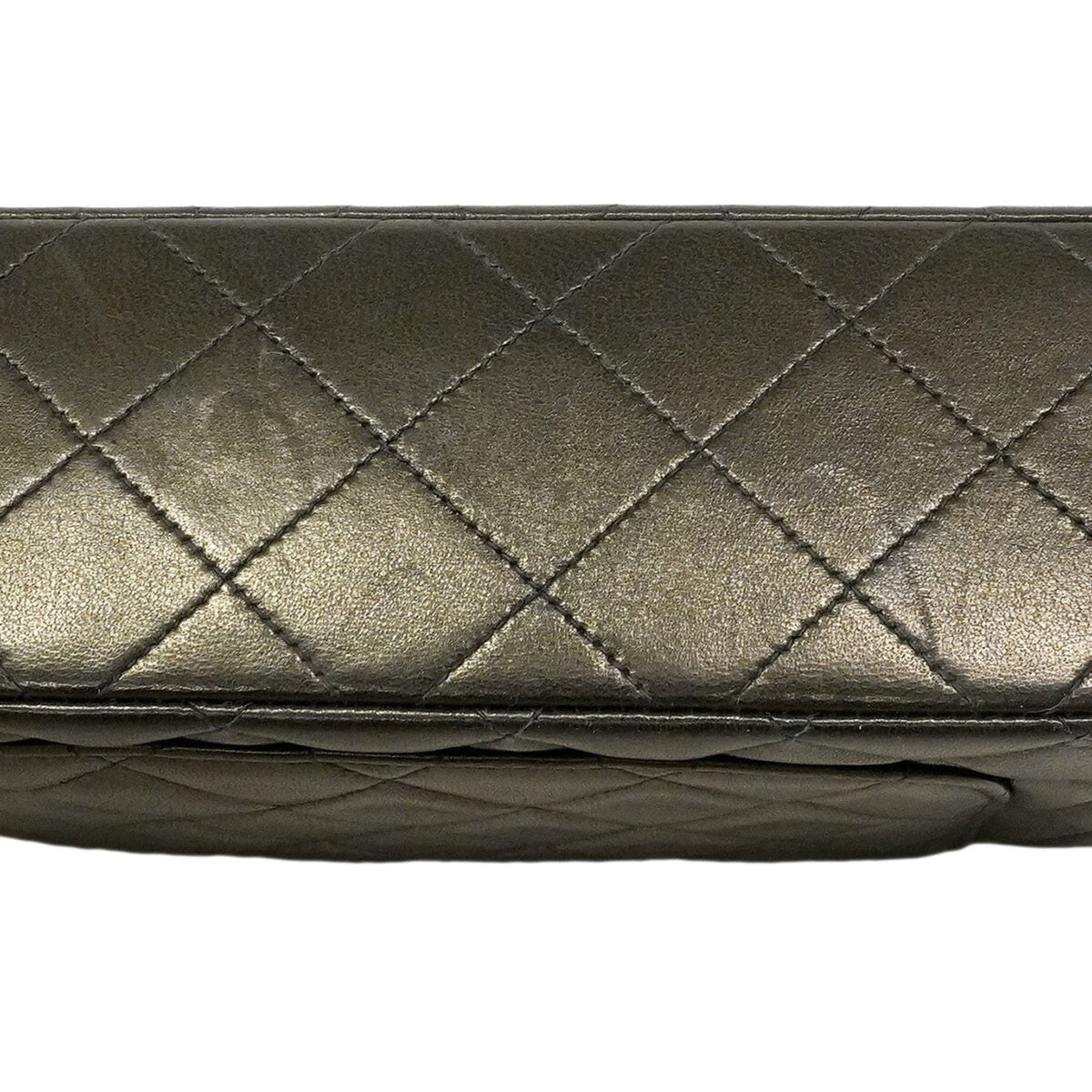 Chanel Black Leather Shoulder Bag (Pre-Owned)