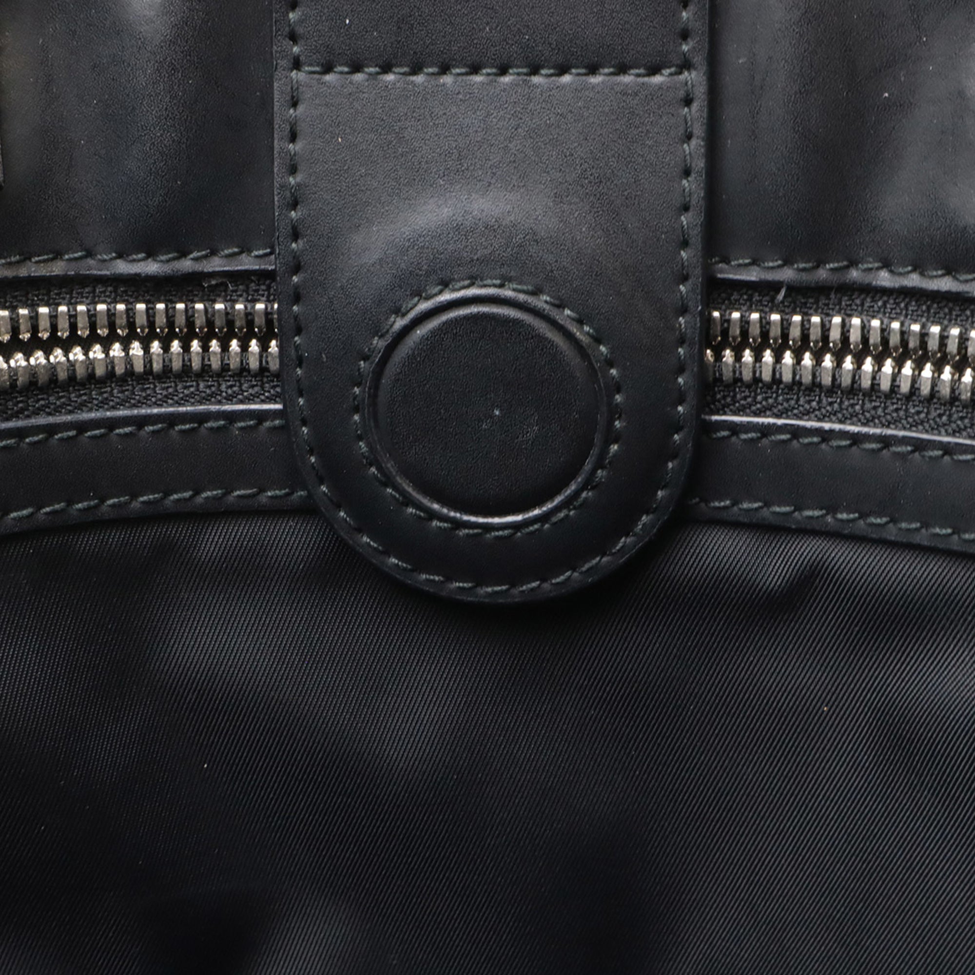 Gucci Beige Black Gg Supreme Shoulder Bag Tote Bag (Pre-Owned)
