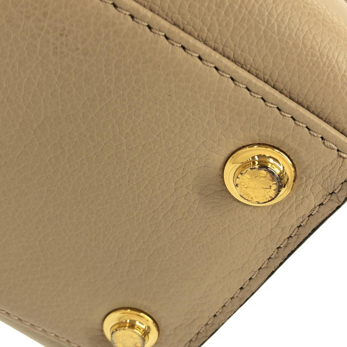 Louis Vuitton Galle Leather Handbag (Pre-Owned)
