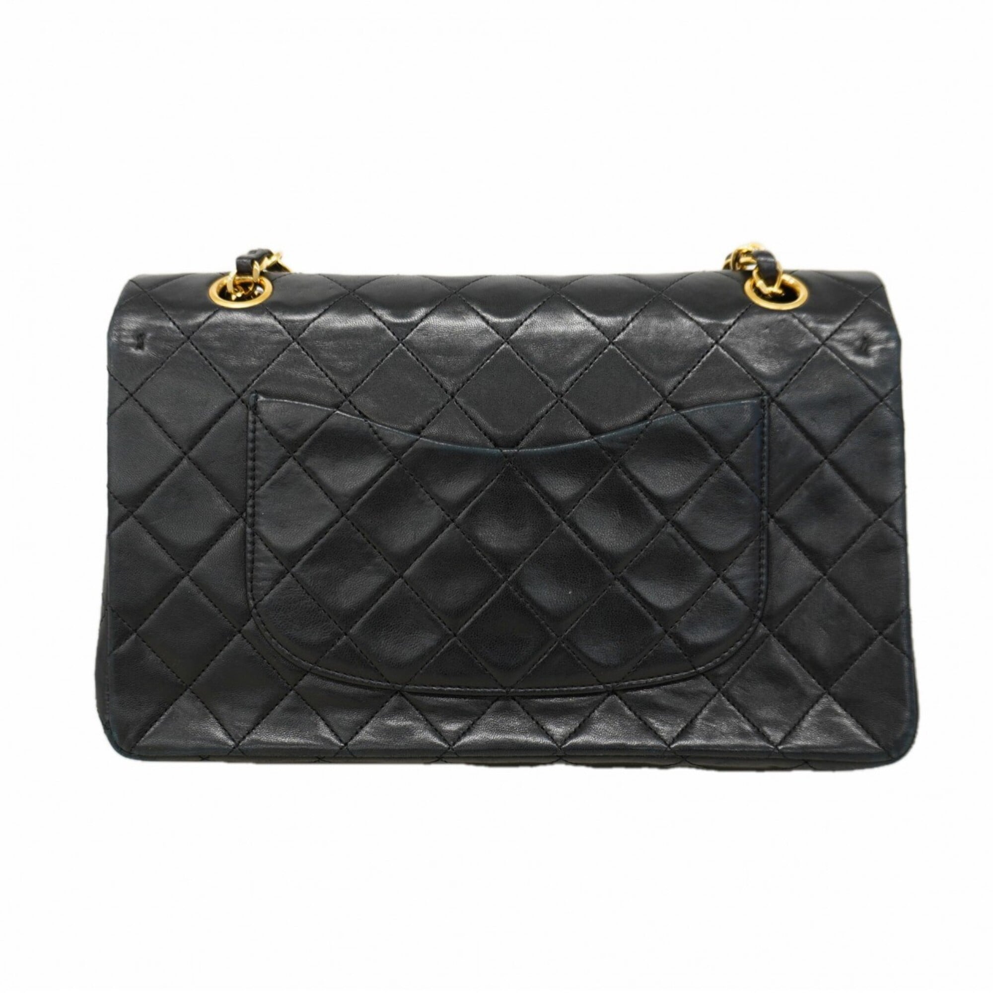 Chanel Black Leather Shoulder Bag (Pre-Owned)