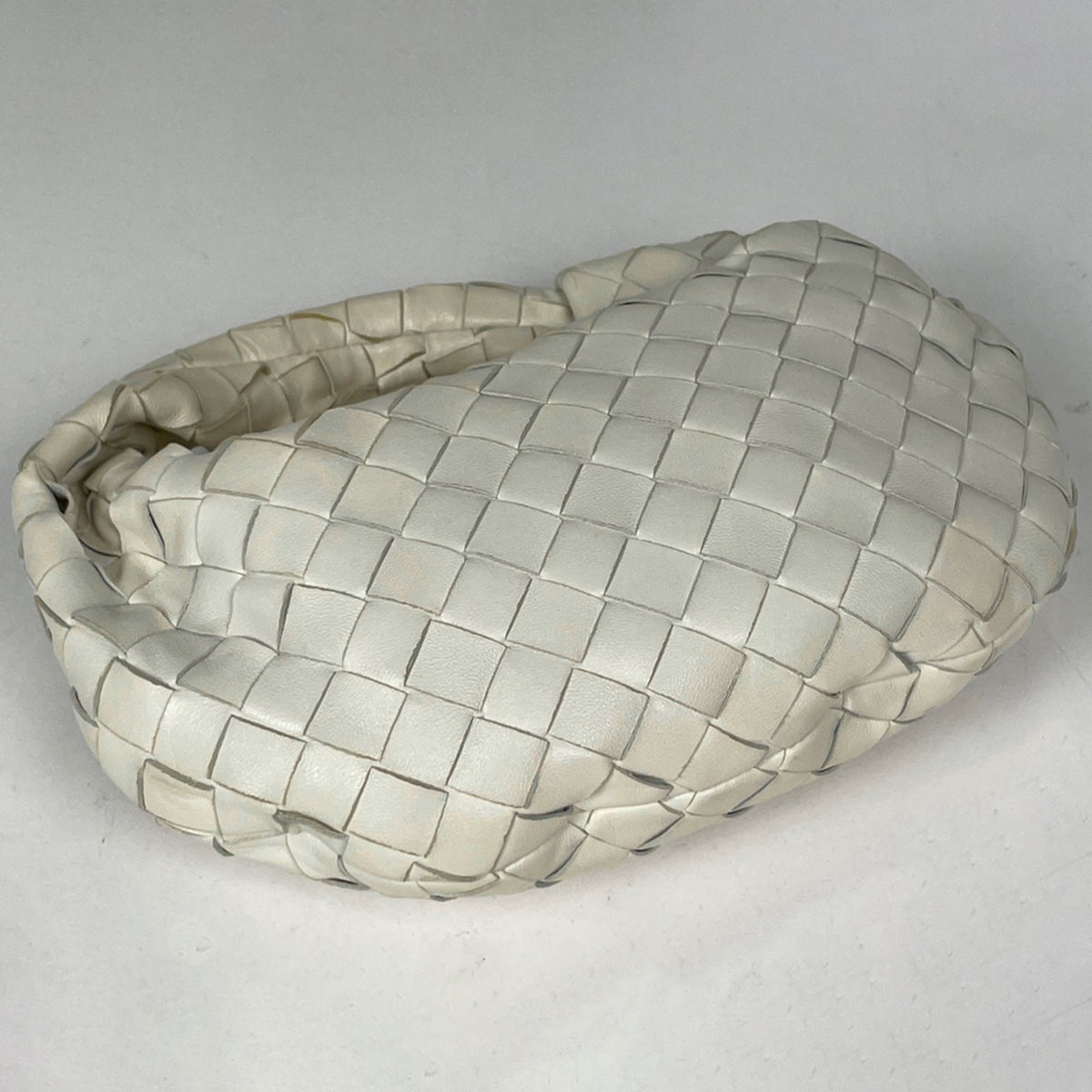 Bottega Veneta White Intrecciato Handbag (Pre-Owned)