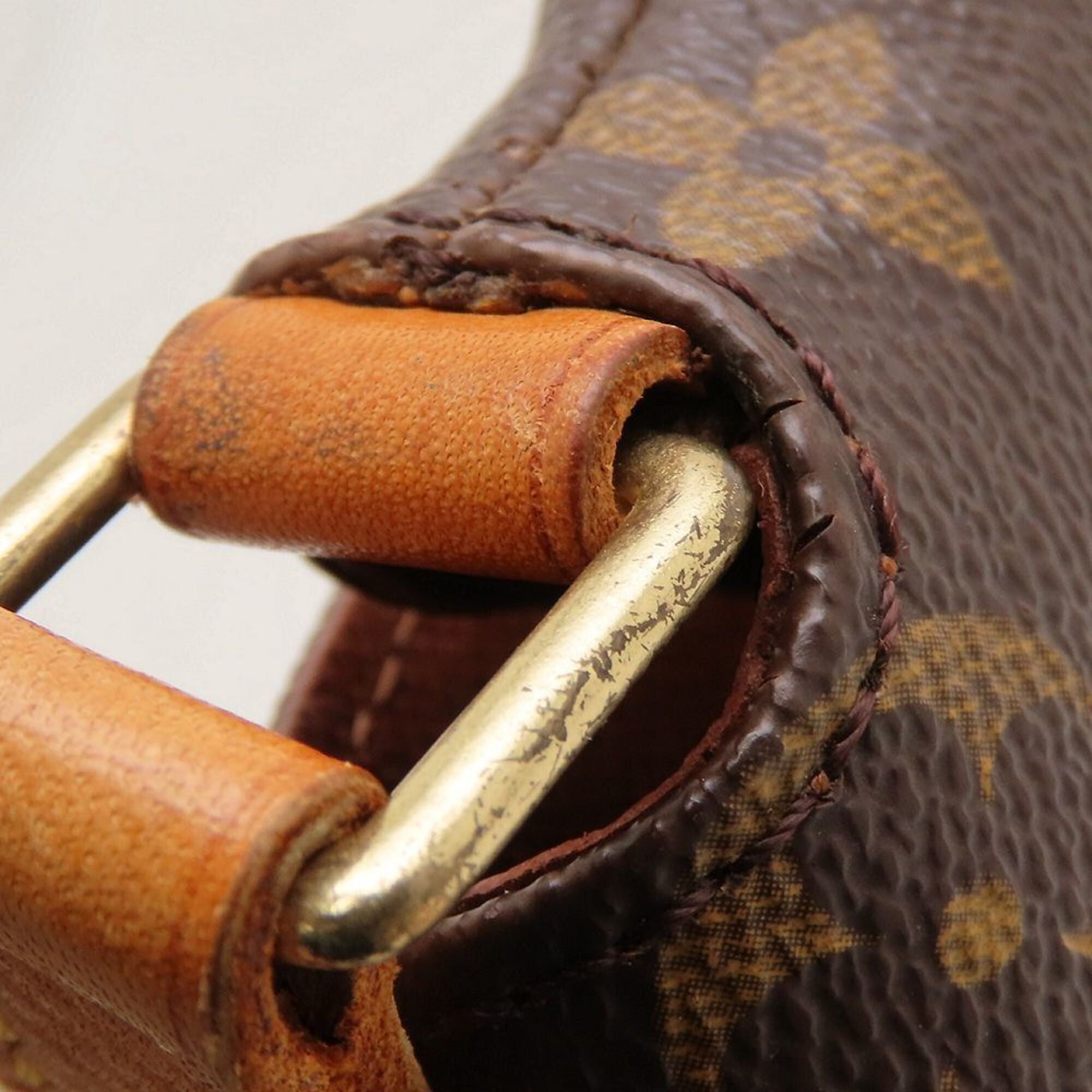 Louis Vuitton Brown Monogram Shoulder Bag (Pre-Owned)