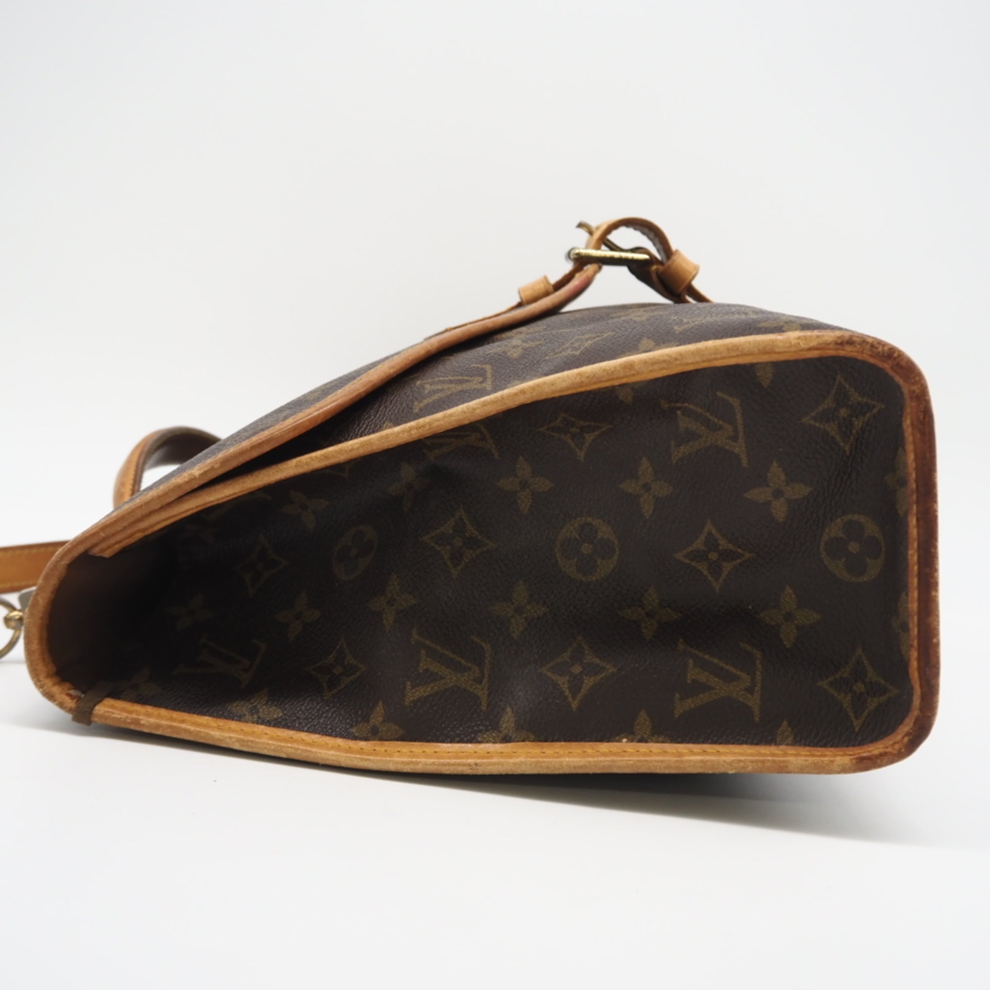 Louis Vuitton Brown Coated Canvas Leather Handbag (Pre-Owned)