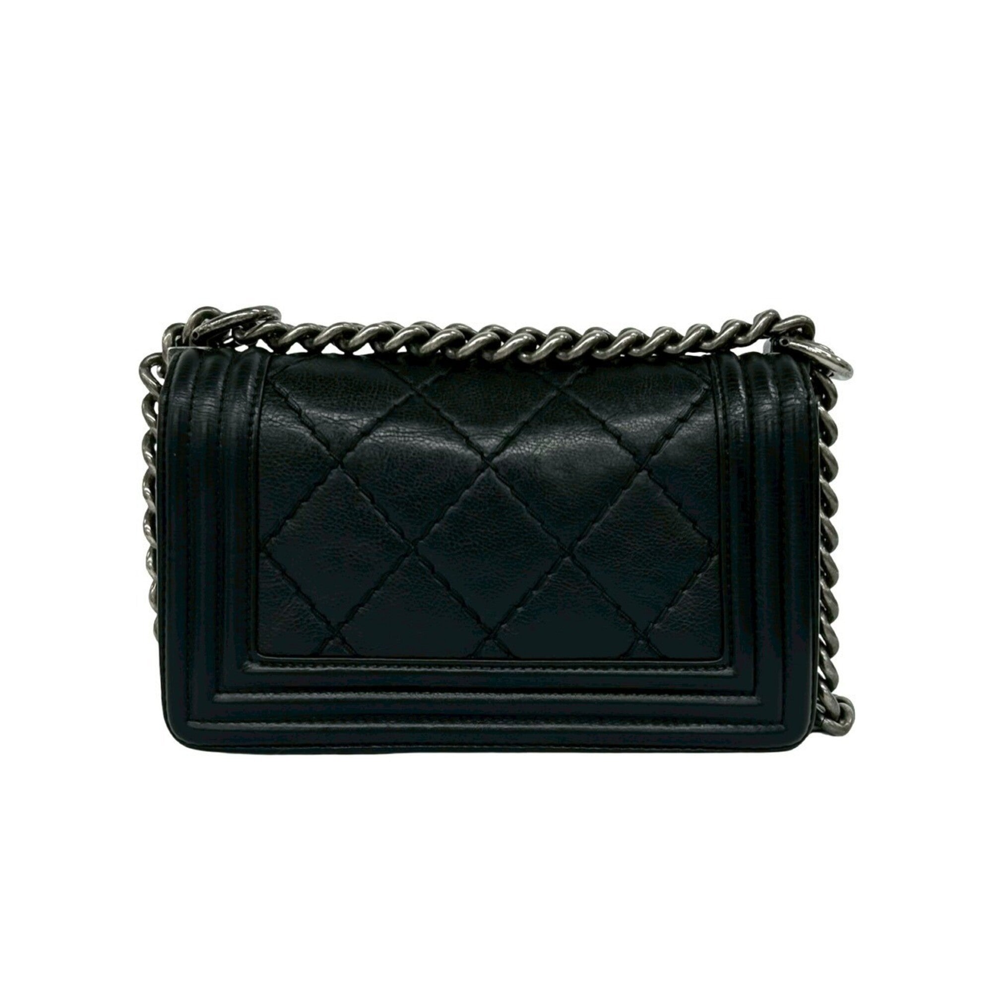 Chanel Black Leather Shoulder Bag (Pre-Owned)