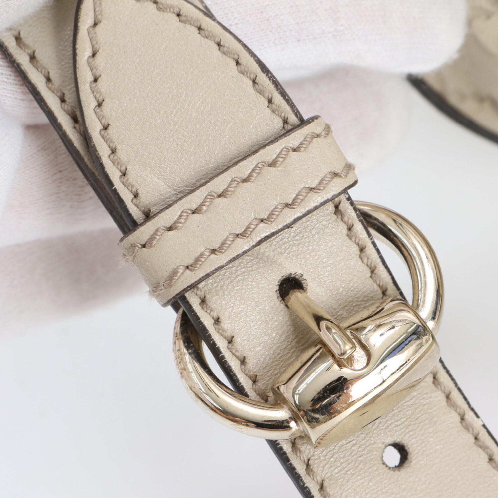 Gucci Guccissima Ivory Leather Shoulder Bag (Pre-Owned)