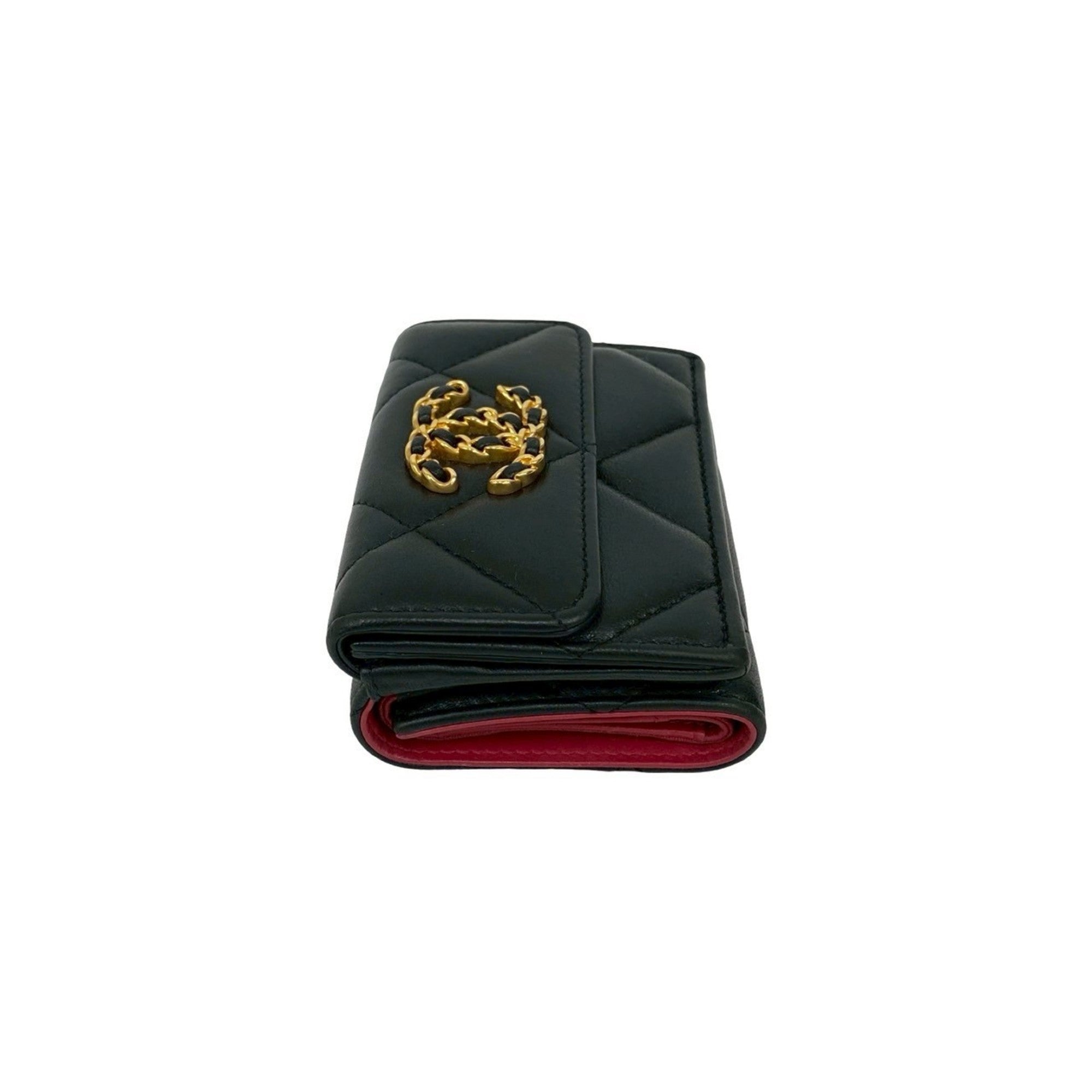Chanel Black Leather Wallet (Tri-Fold) (Pre-Owned)