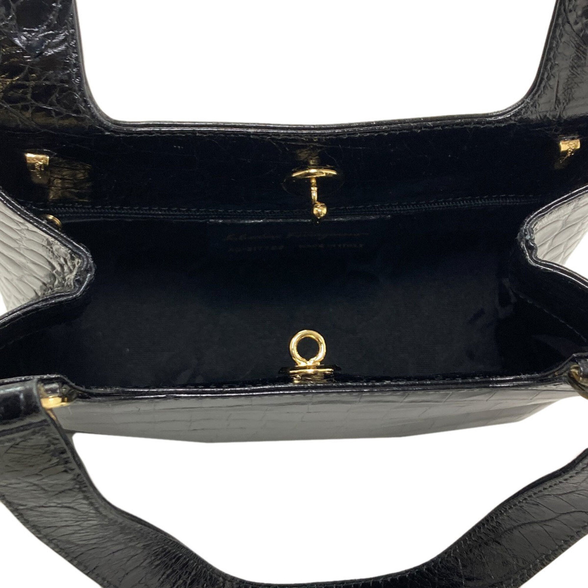 Salvatore Ferragamo Black Leather Handbag (Pre-Owned)