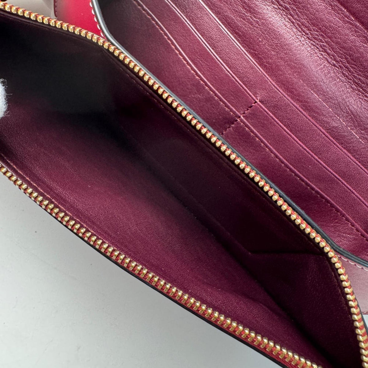 Loewe Bordeaux Leather Pochette Shoulder Bag (Pre-Owned)