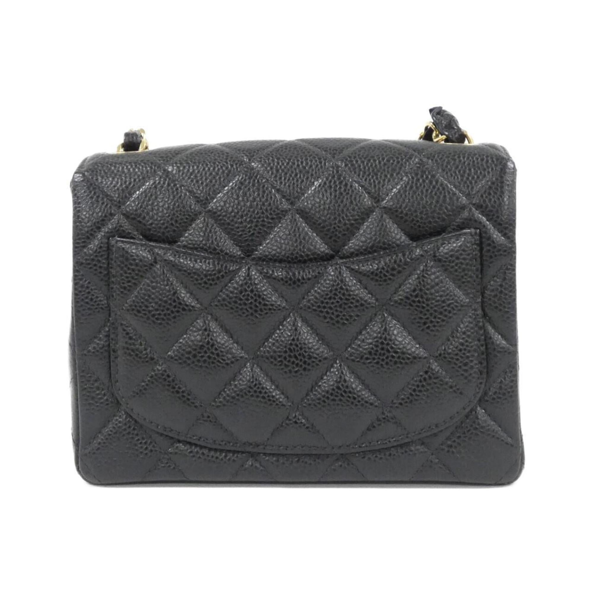 Chanel Black Grained Calfskin Shoulder Bag (Pre-Owned)
