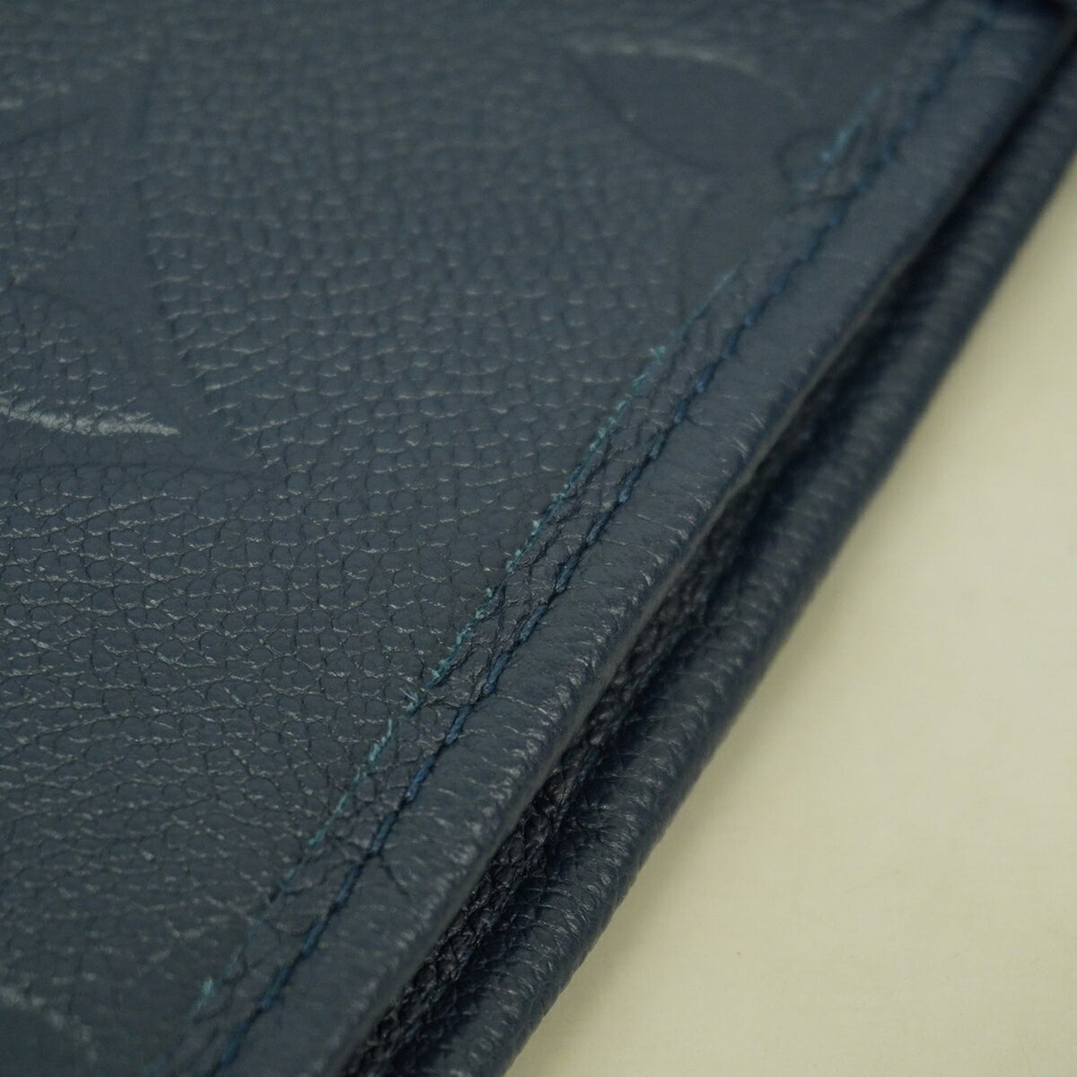 Louis Vuitton Navy Tote Bag (Pre-Owned)