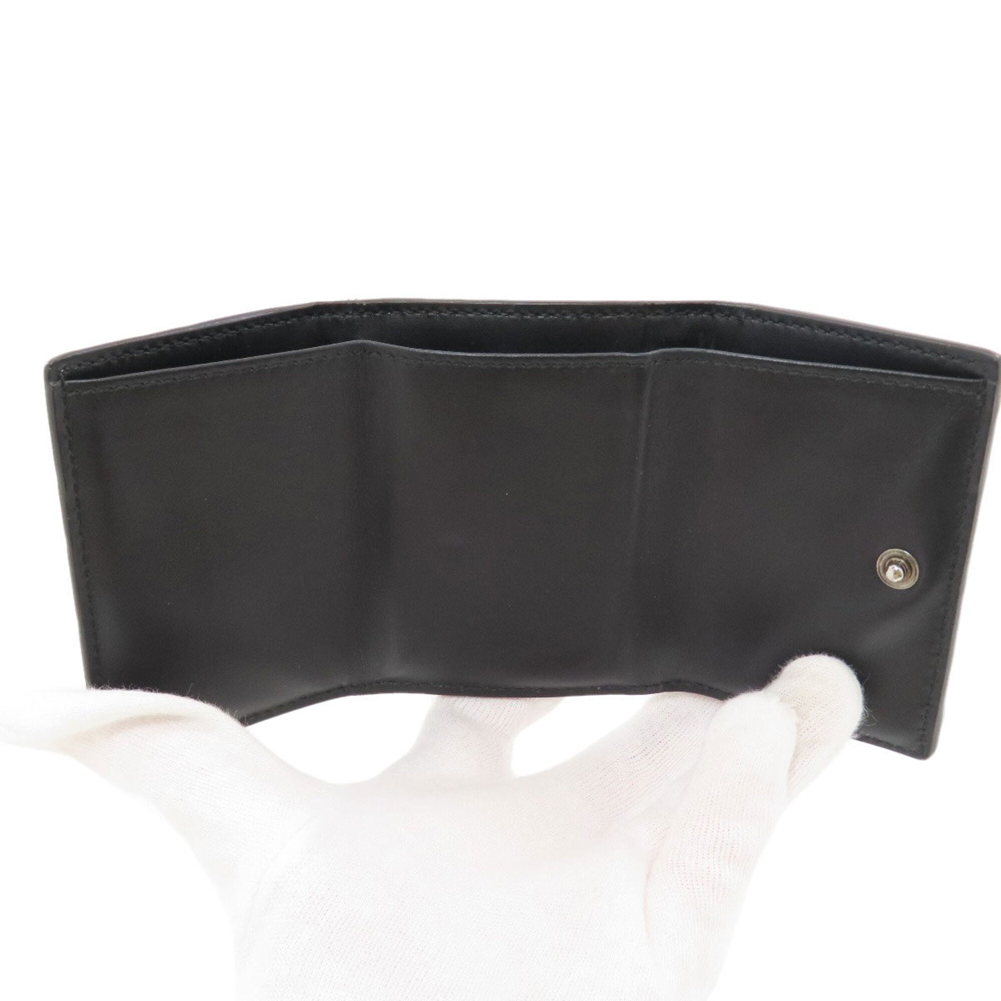 Gucci Black Leather Wallet (Tri-Fold) (Pre-Owned)