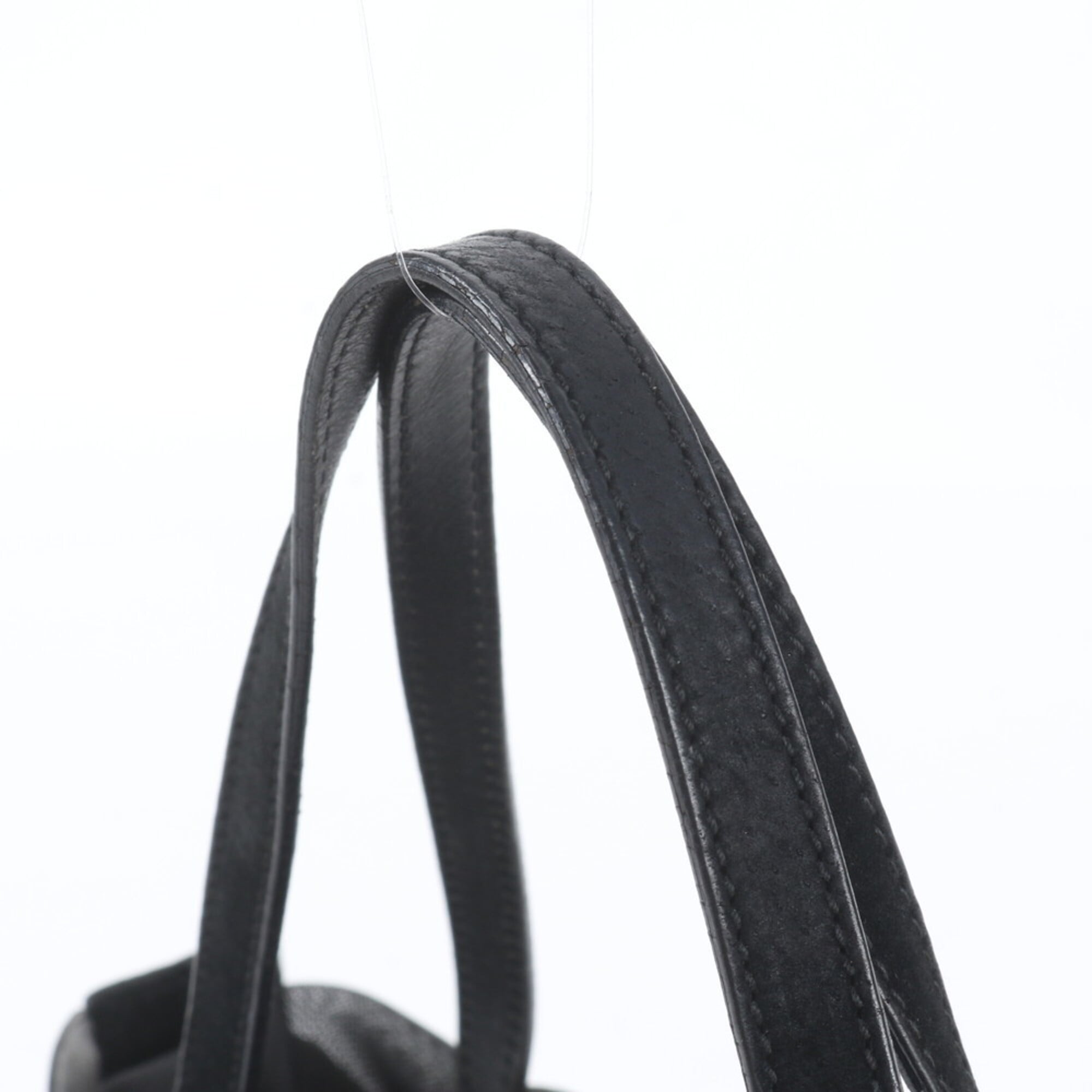 Salvatore Ferragamo Black Leather Handbag Shoulder Bag Tote Bag (Pre-Owned)