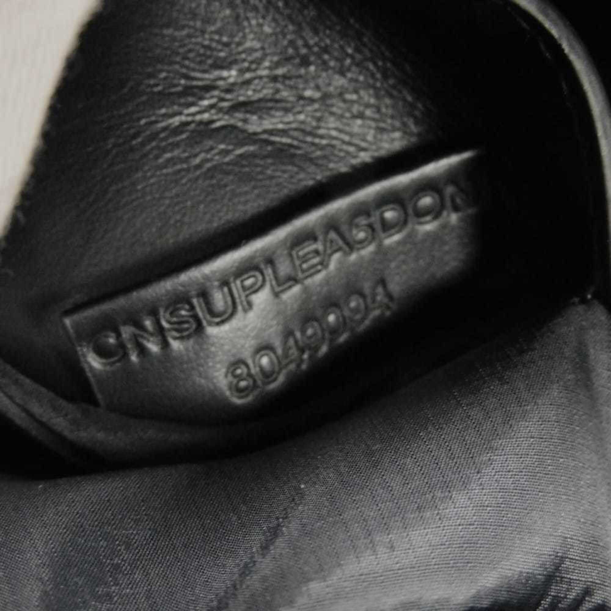 Burberry Black Nylon Shoulder Bag (Pre-Owned)
