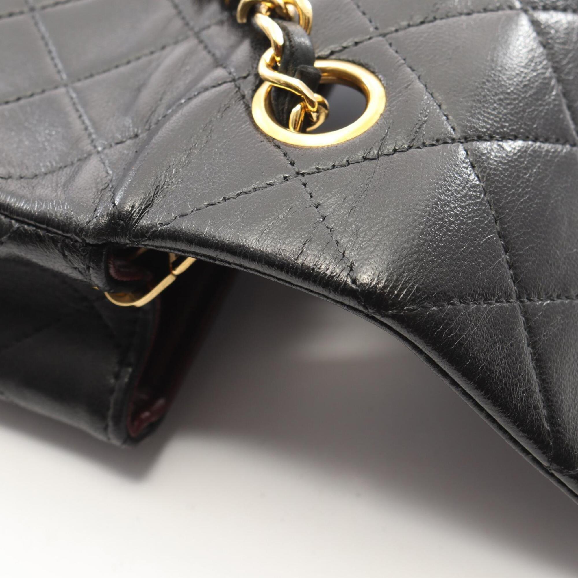 Chanel Black Leather Handbag Shoulder Bag (Pre-Owned)