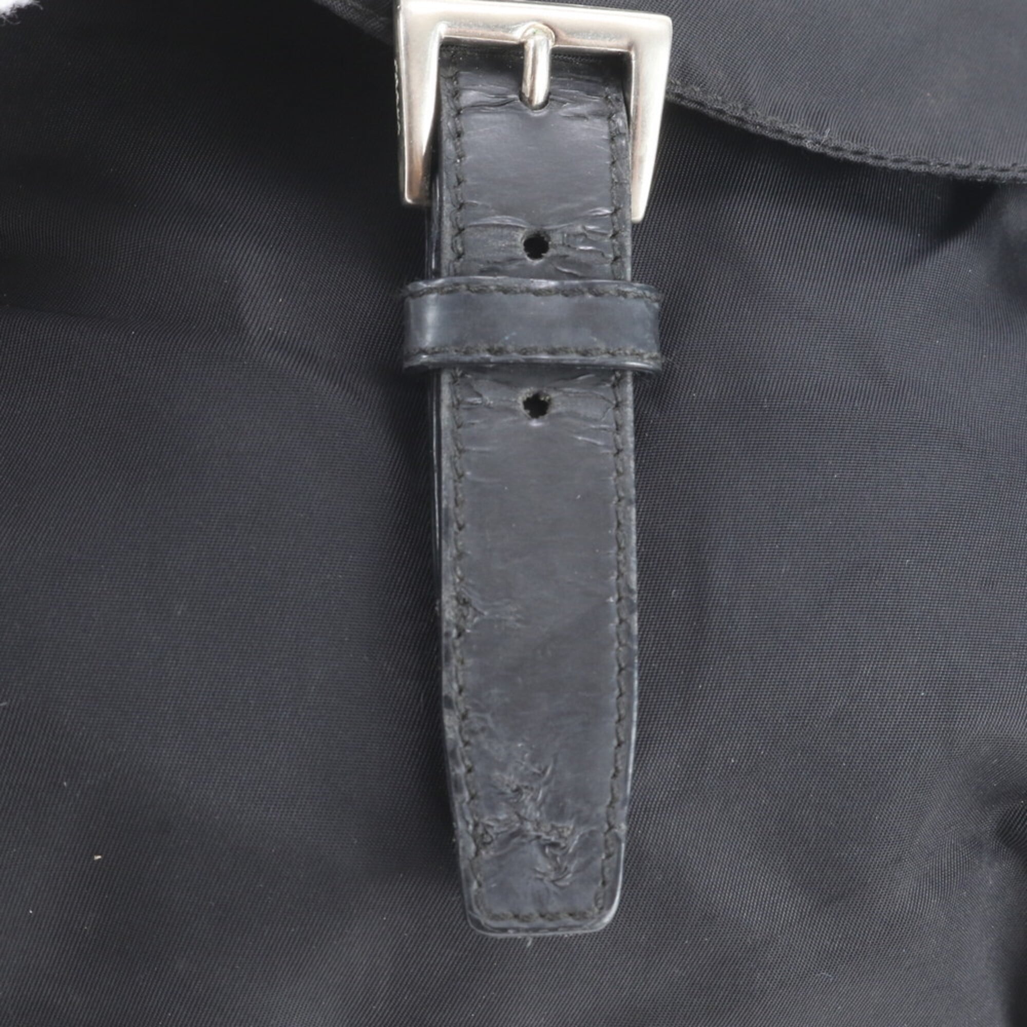 Prada Black Nylon Leather Shoulder Bag (Pre-Owned)