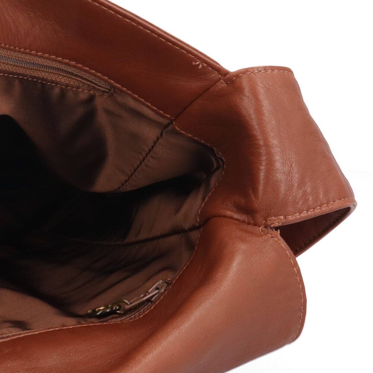 Chanel Brown Leather Handbag Shoulder Bag (Pre-Owned)