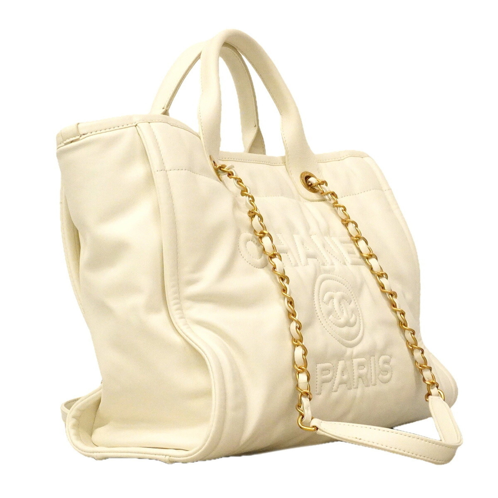 Chanel White Leather Tote Bag (Pre-Owned)