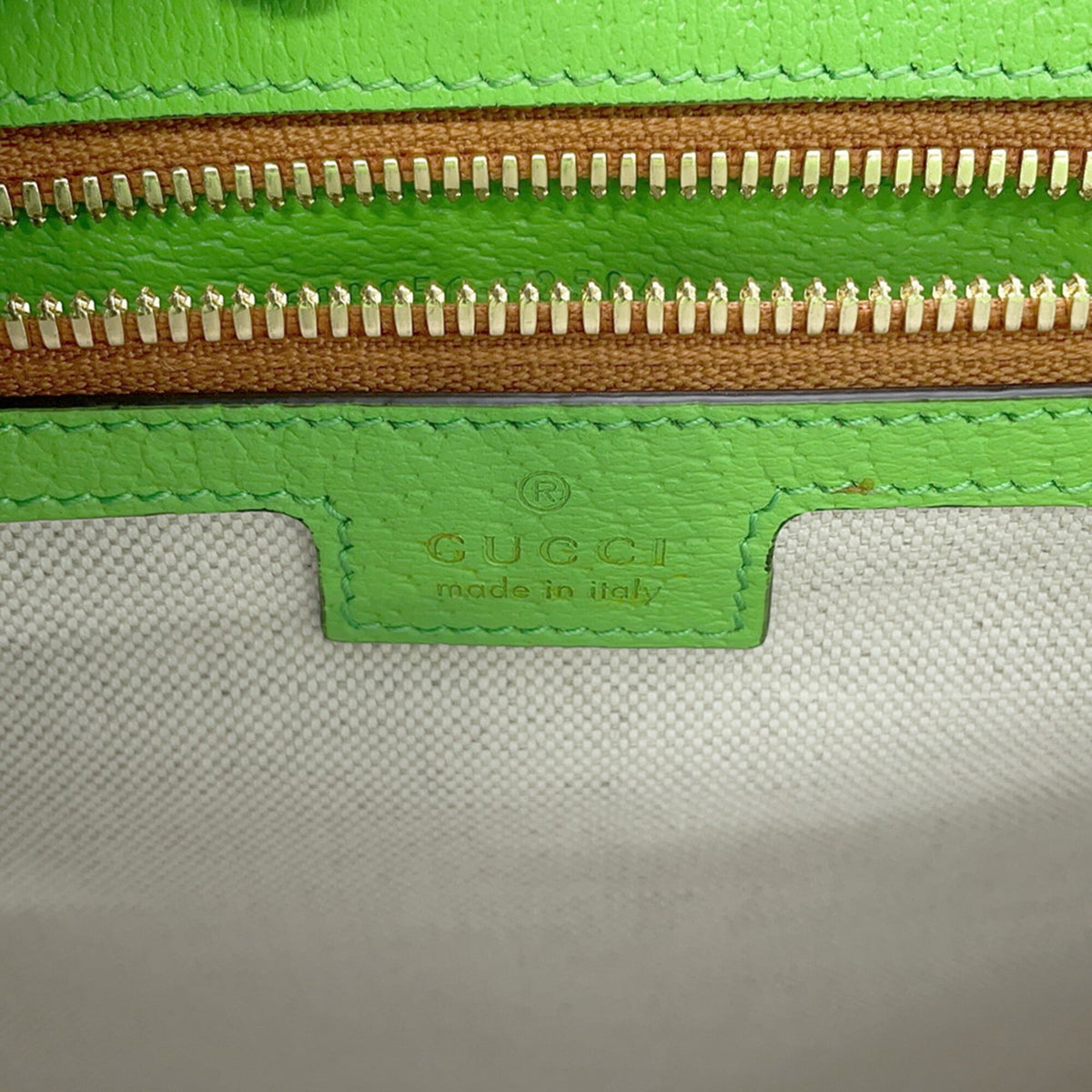 Gucci Beige Multi-Color Pvc Leather Handbag (Pre-Owned)