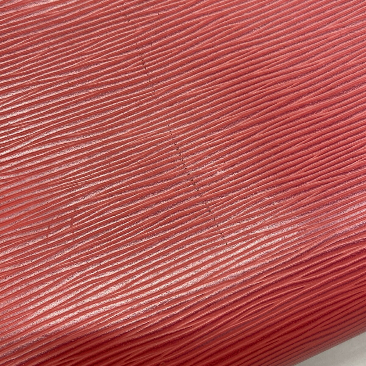 Louis Vuitton Hot Pink Handbag (Pre-Owned)
