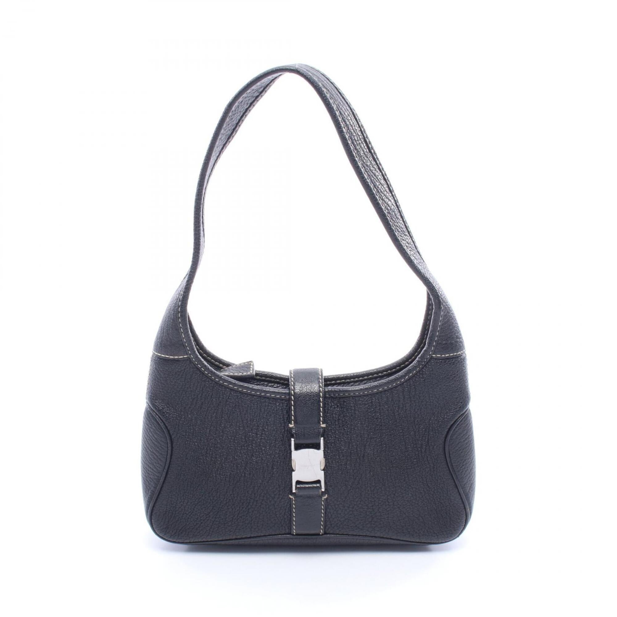 Salvatore Ferragamo Black Leather Handbag Shoulder Bag (Pre-Owned)
