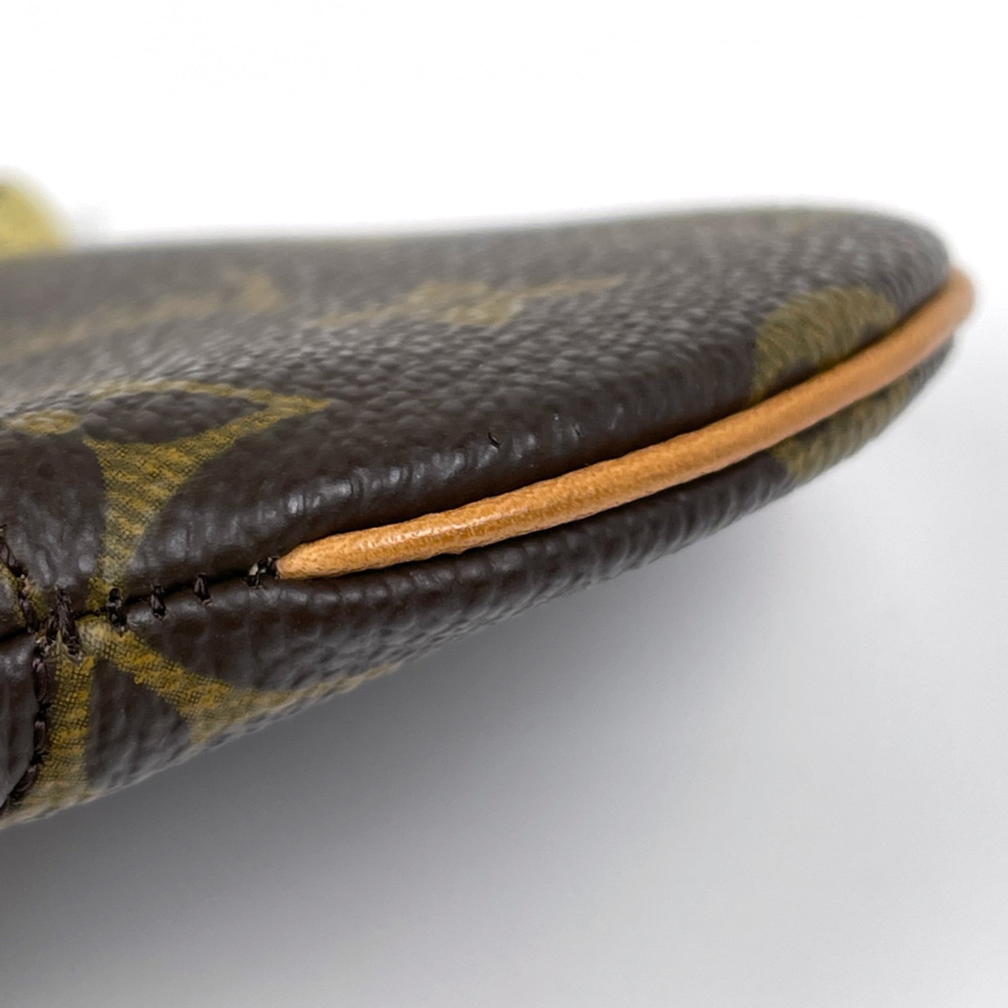 Louis Vuitton Brown Monogram Coin Purse/Coin Case (Pre-Owned)