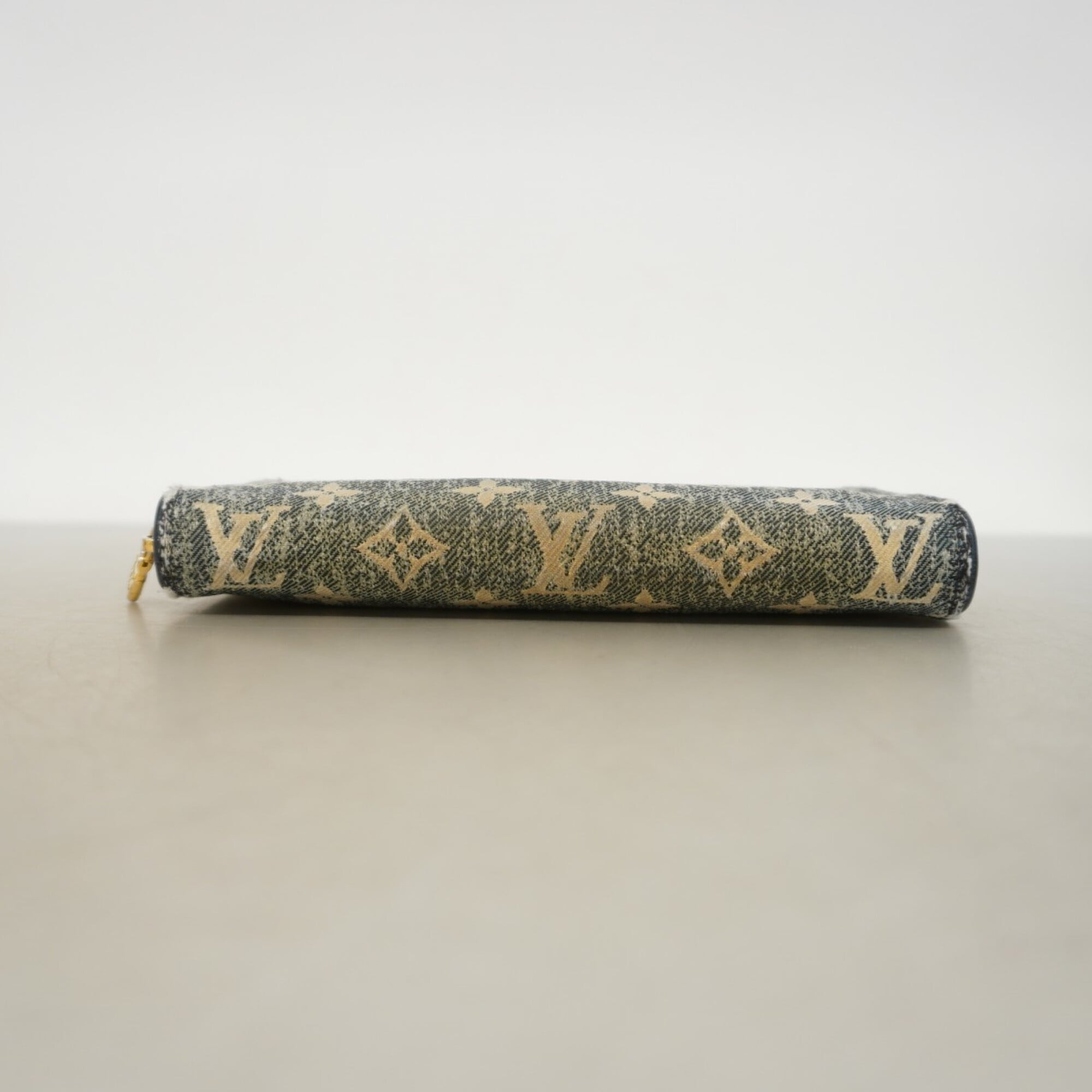 Louis Vuitton Blue Long Wallet (Bi-Fold) (Pre-Owned)