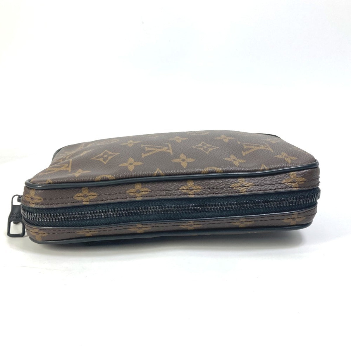 Louis Vuitton Brown Monogram Shoulder Bag (Pre-Owned)