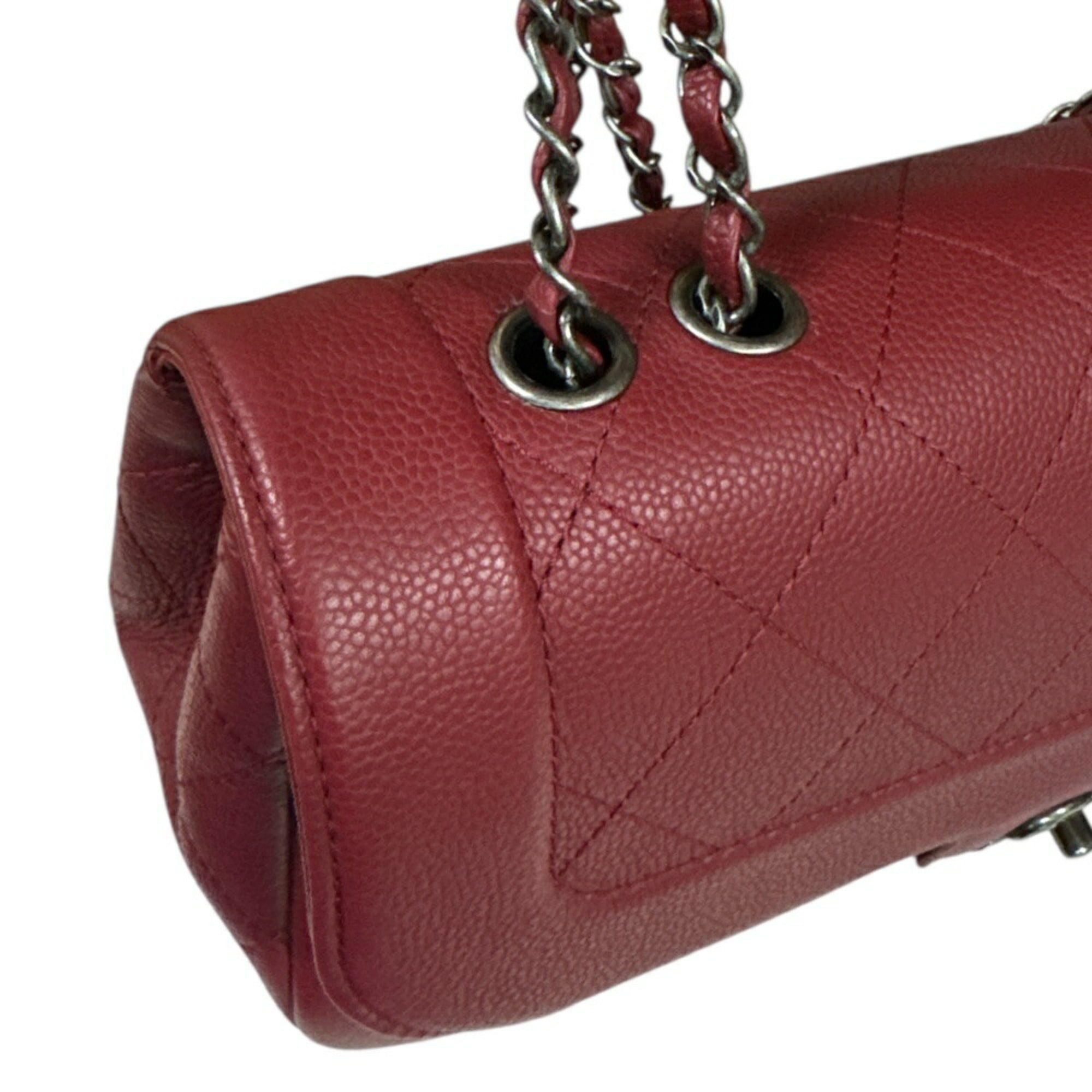 Chanel Matelasse Red Color Leather Shoulder Bag (Pre-Owned)