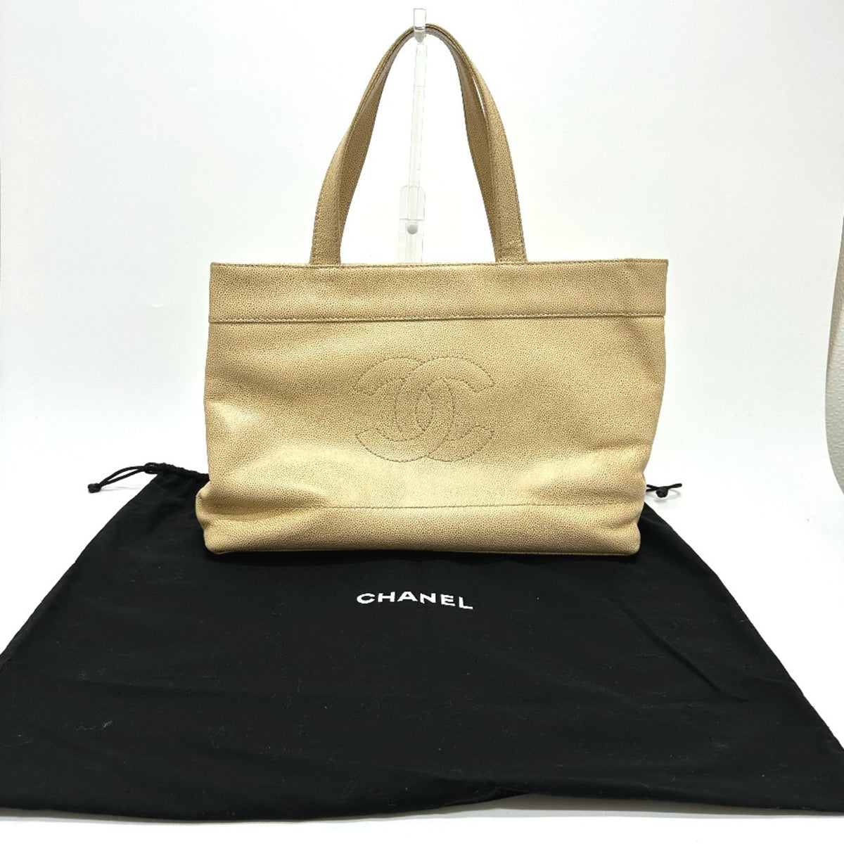 Chanel Beige Leather Tote Bag (Pre-Owned)