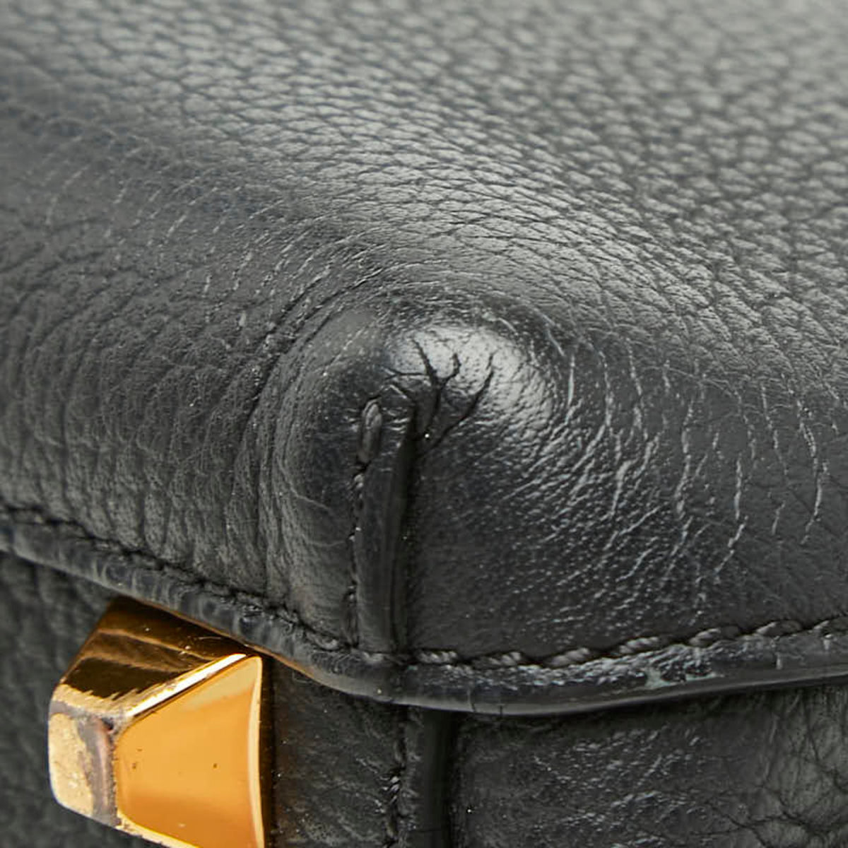 Mcm Black Leather Handbag Shoulder Bag (Pre-Owned)