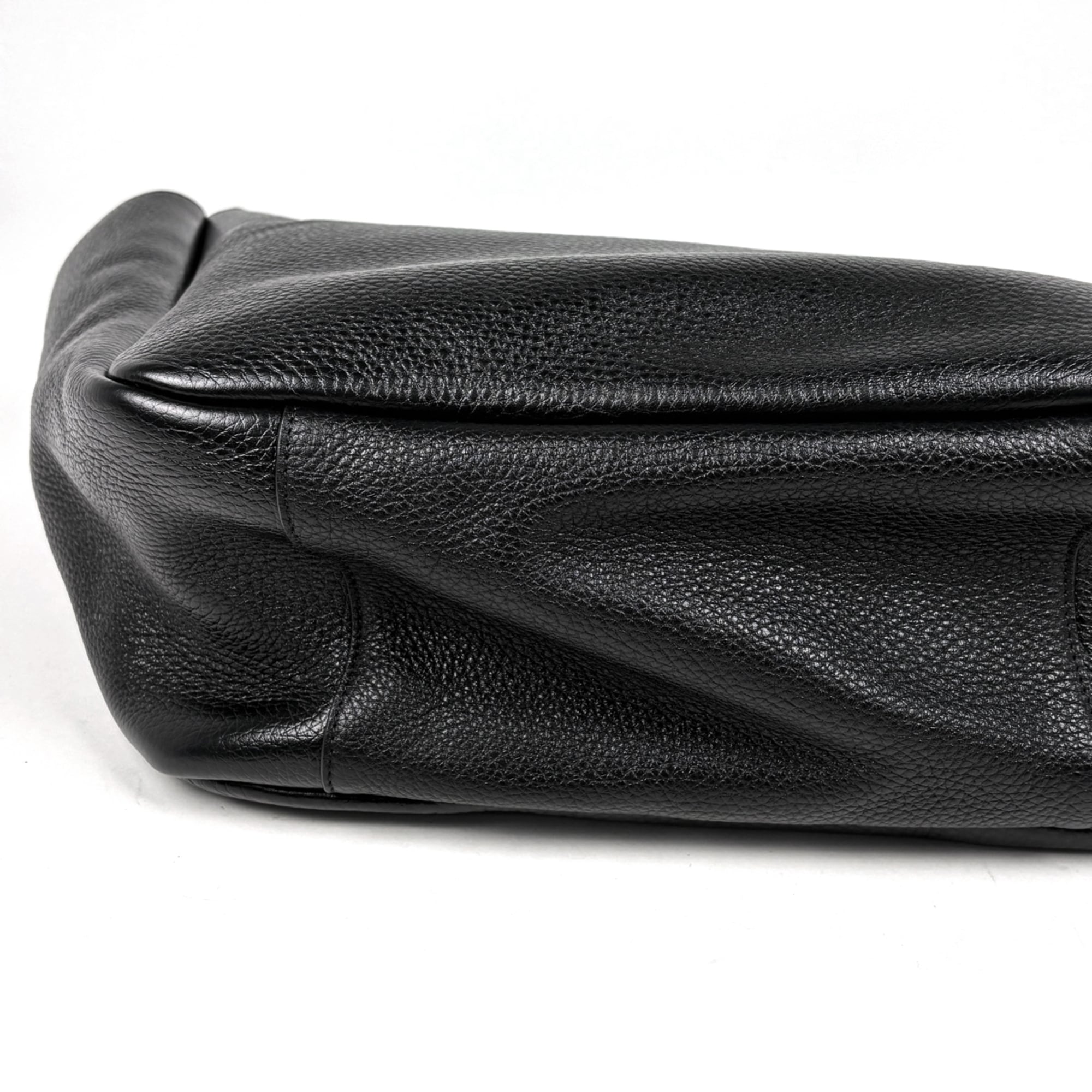 Saint Laurent Black Leather Tote Bag (Pre-Owned)