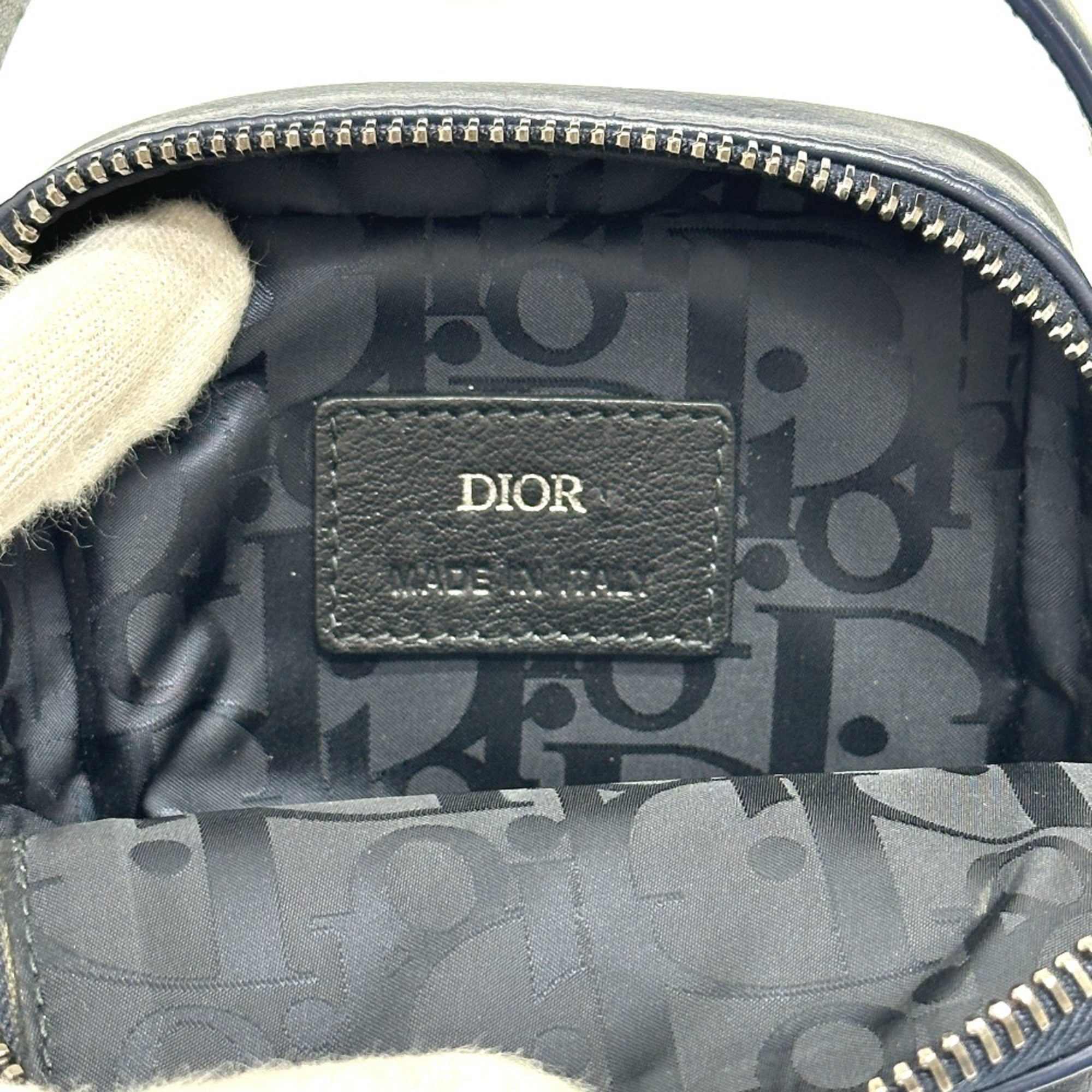 Christian Dior Blue Leather Shoulder Bag (Pre-Owned)