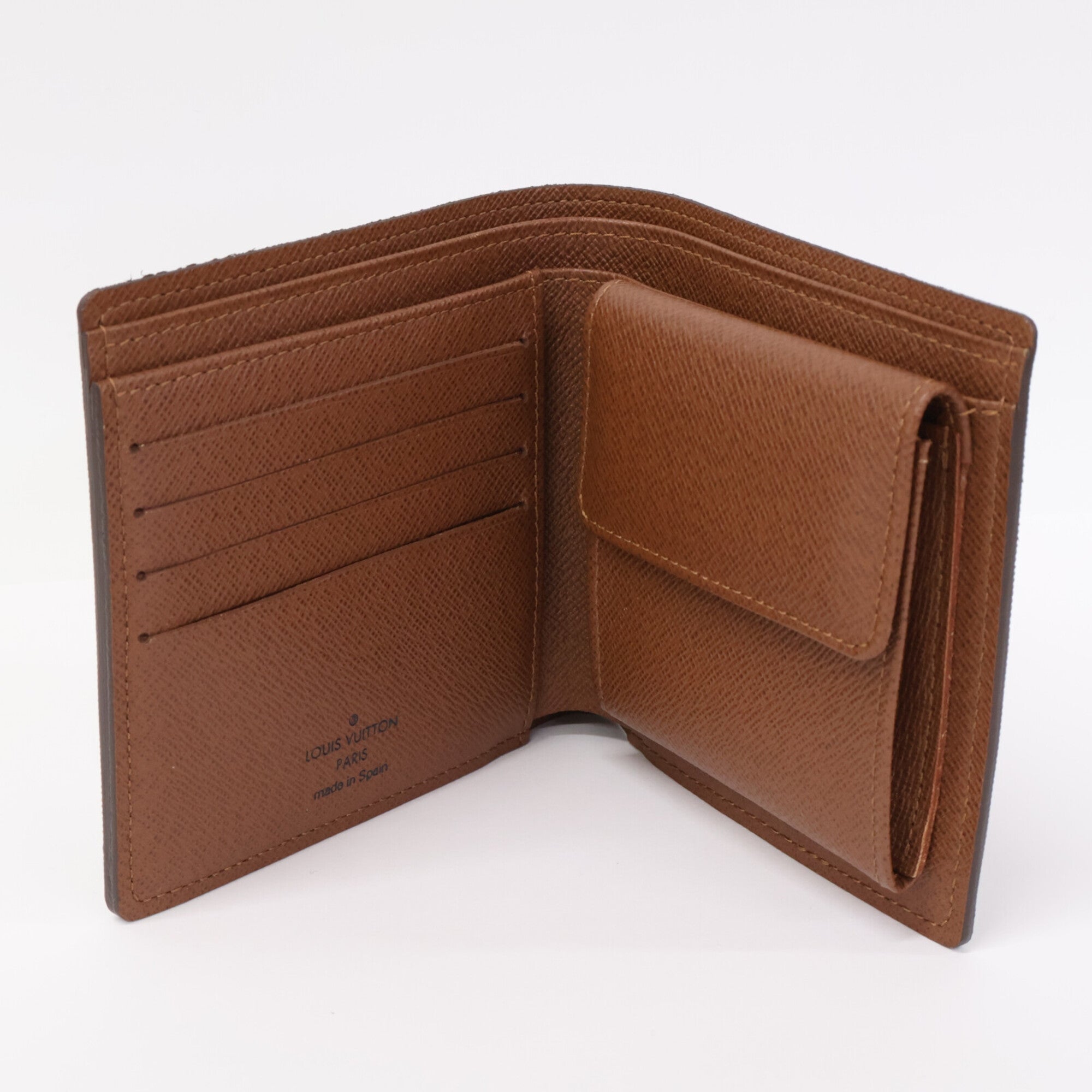 Louis Vuitton Monogram Monogram Wallet (Bi-Fold) (Pre-Owned)