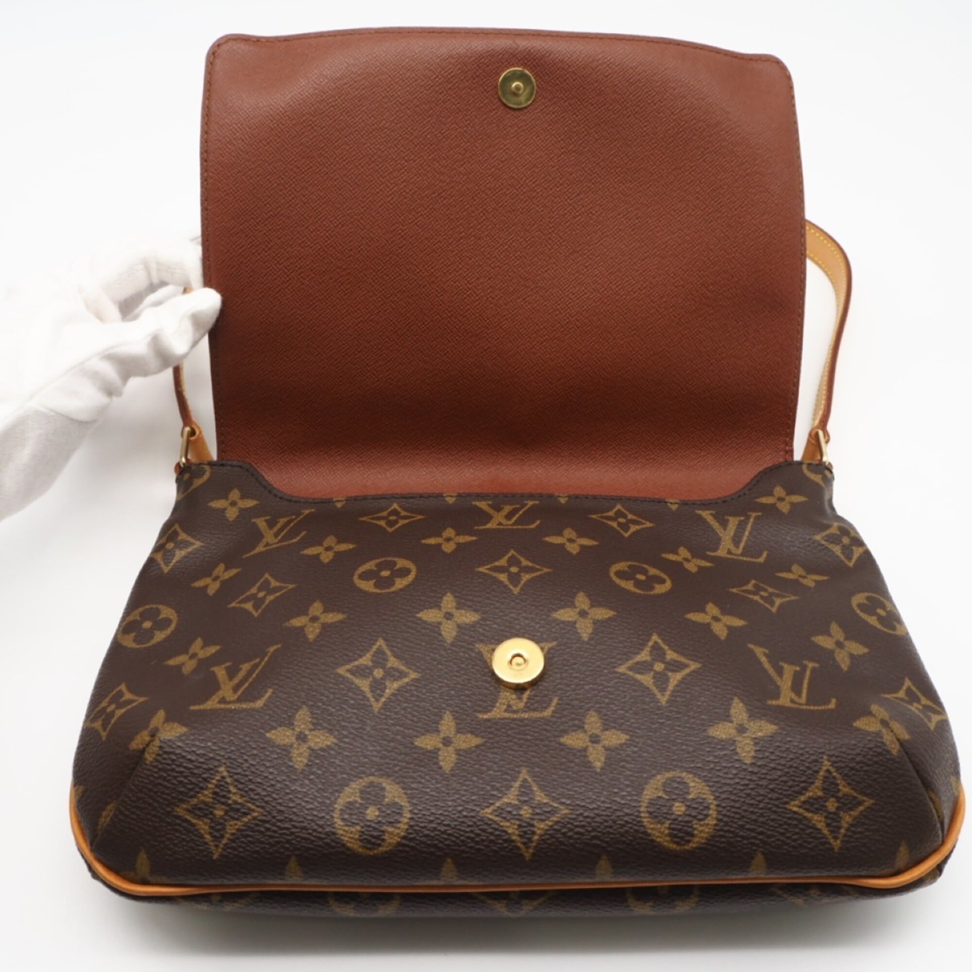 Louis Vuitton Brown Coated Canvas Leather Shoulder Bag (Pre-Owned)