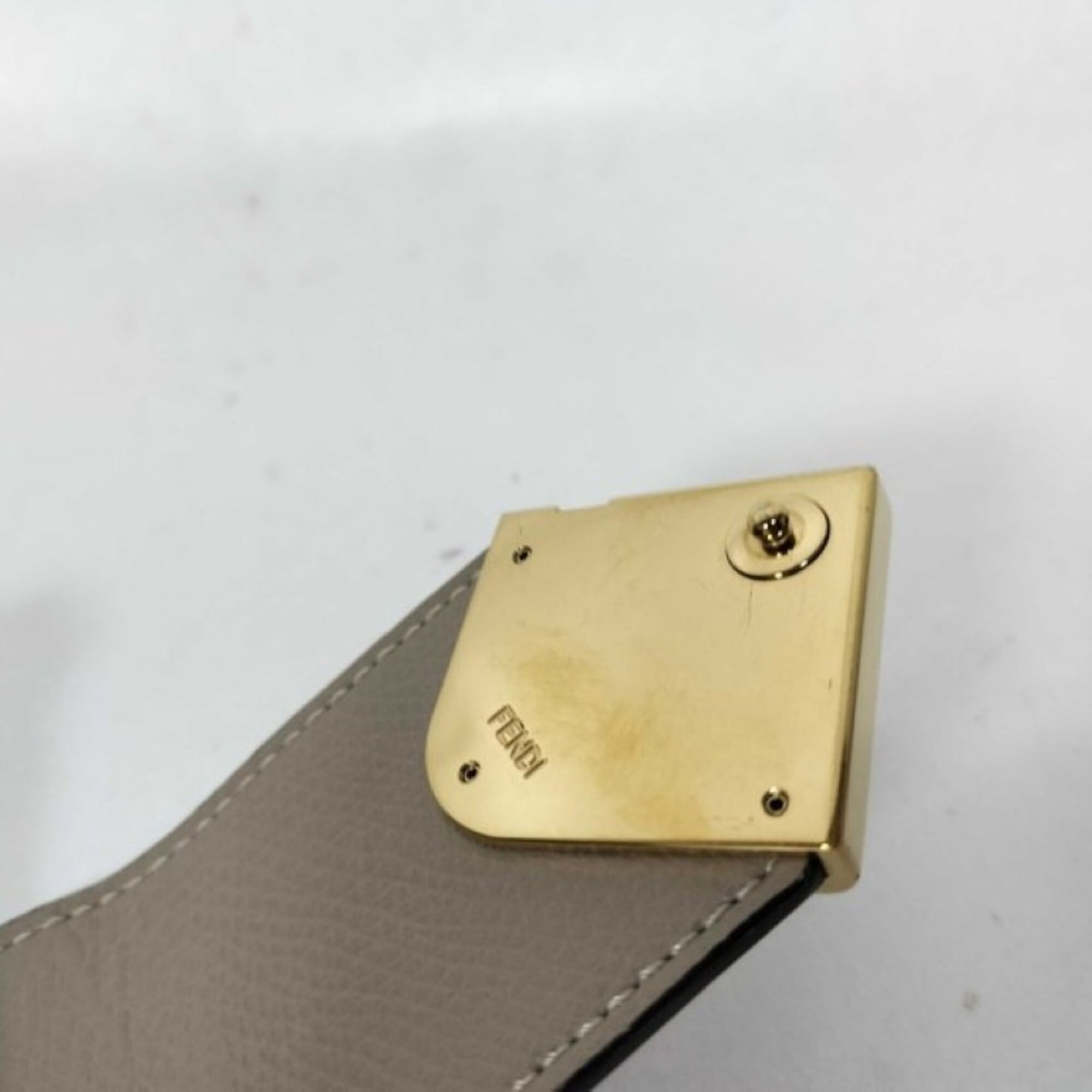 Fendi Grayish Leather Pouch Shoulder Bag (Pre-Owned)