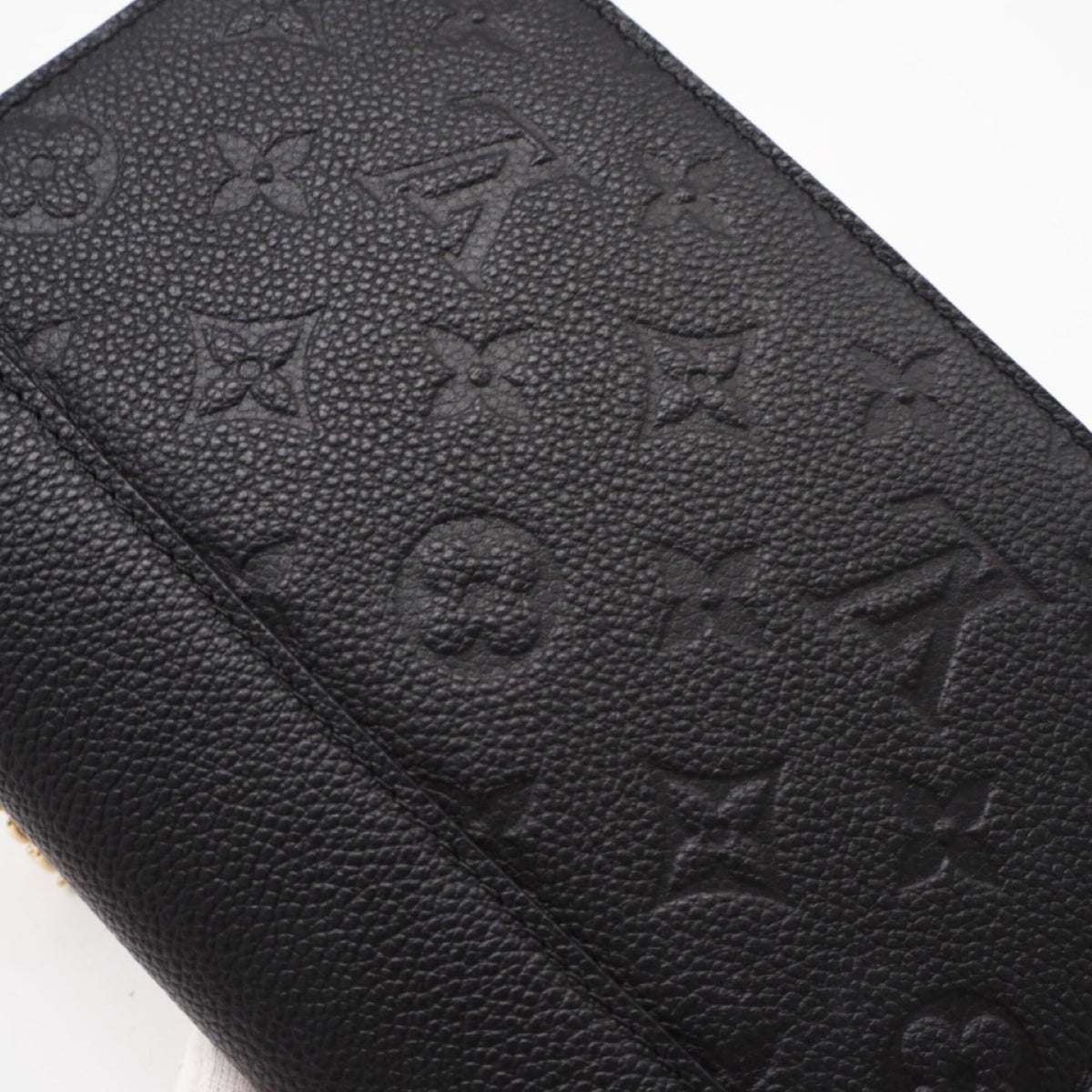 Louis Vuitton Black Leather Chain/Shoulder Wallet (Pre-Owned)