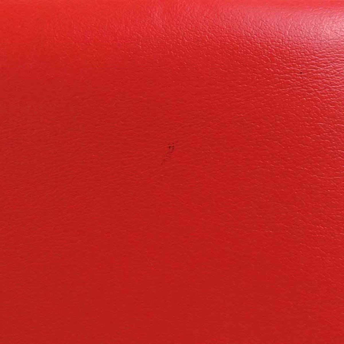 Salvatore Ferragamo Pink Red Color Leather Shoulder Bag (Pre-Owned)